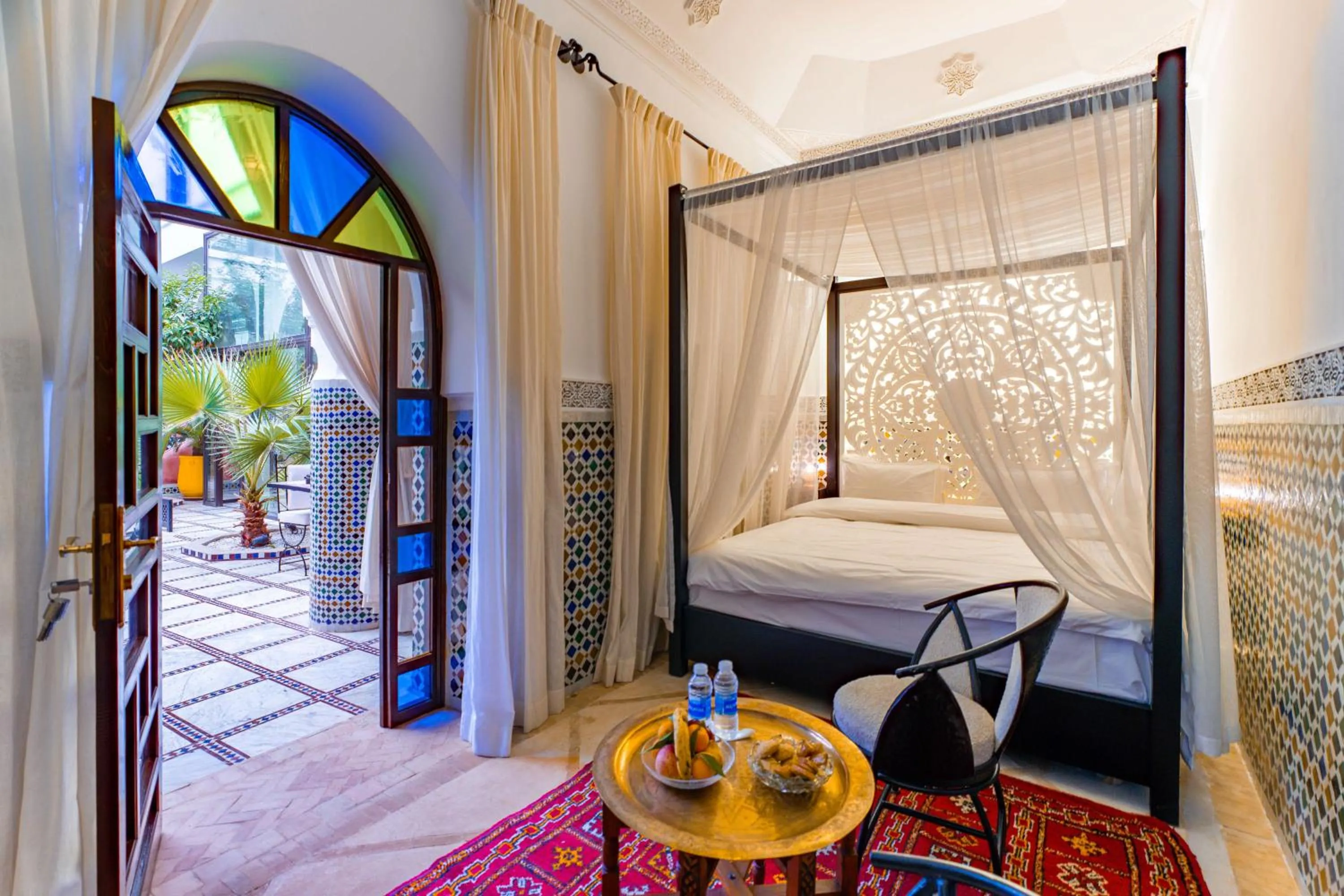 Bed in Riad Dar Dialkoum