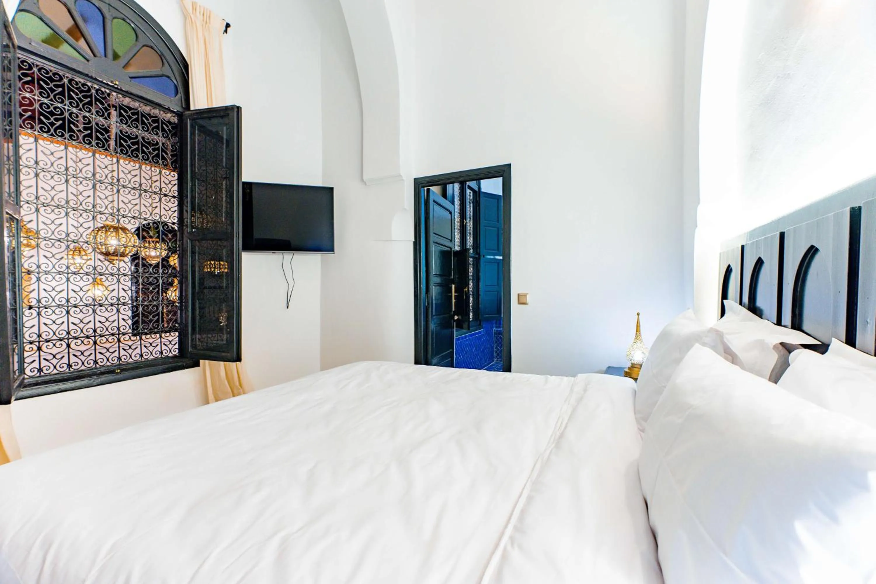 Bedroom in Riad Dar Dialkoum