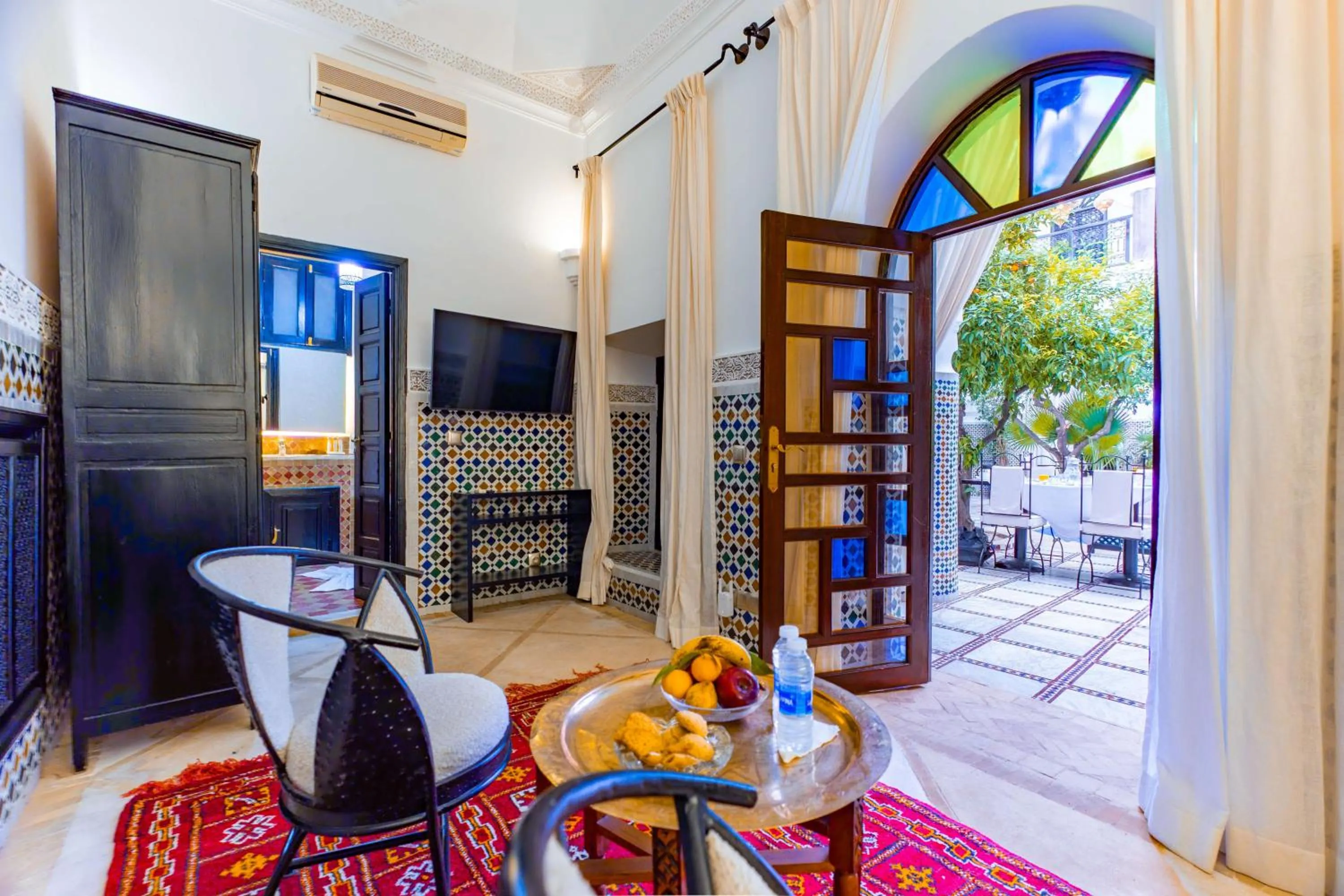 Seating area in Riad Dar Dialkoum