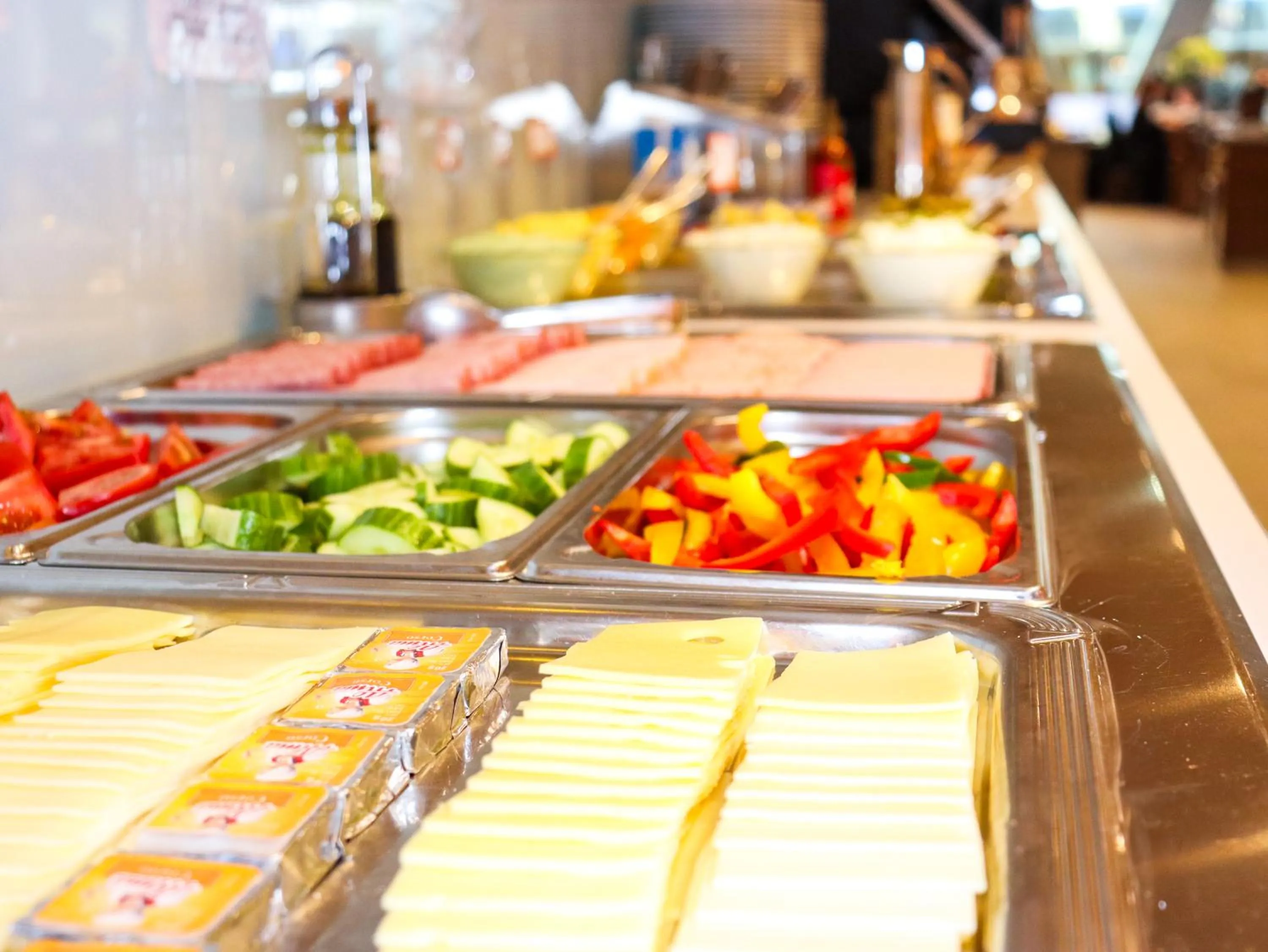 Breakfast in Simm's Hotel - cityhotel next to Metro U3