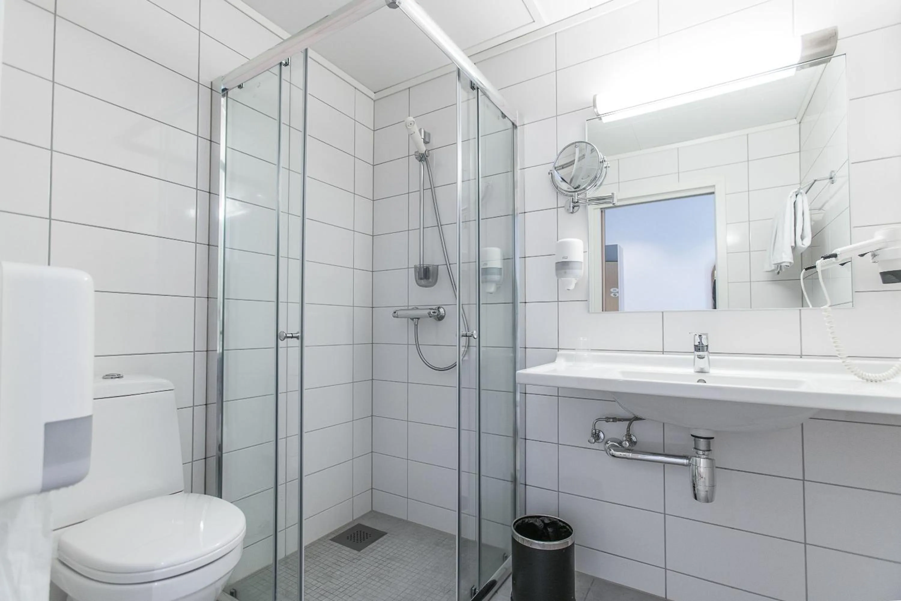 Bathroom in Almaas Hotell Stord AS