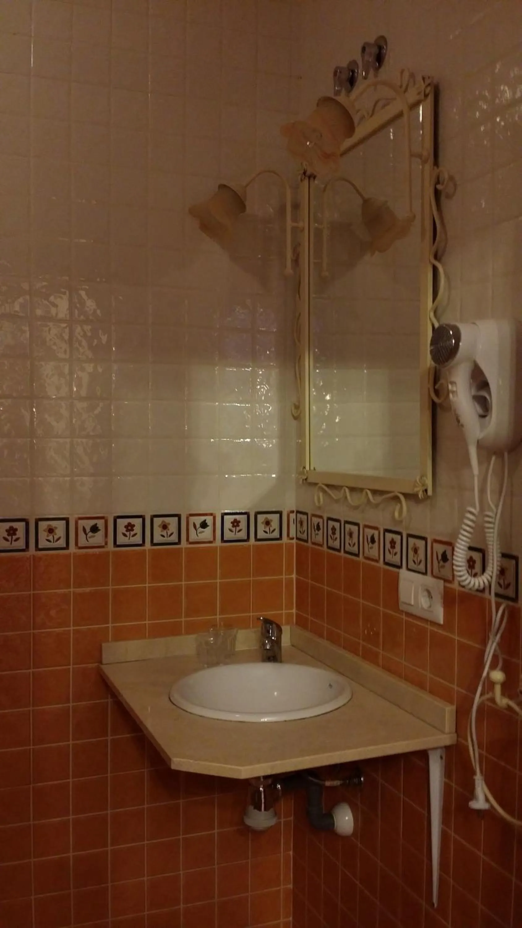 Bathroom in Pension Doña Trinidad