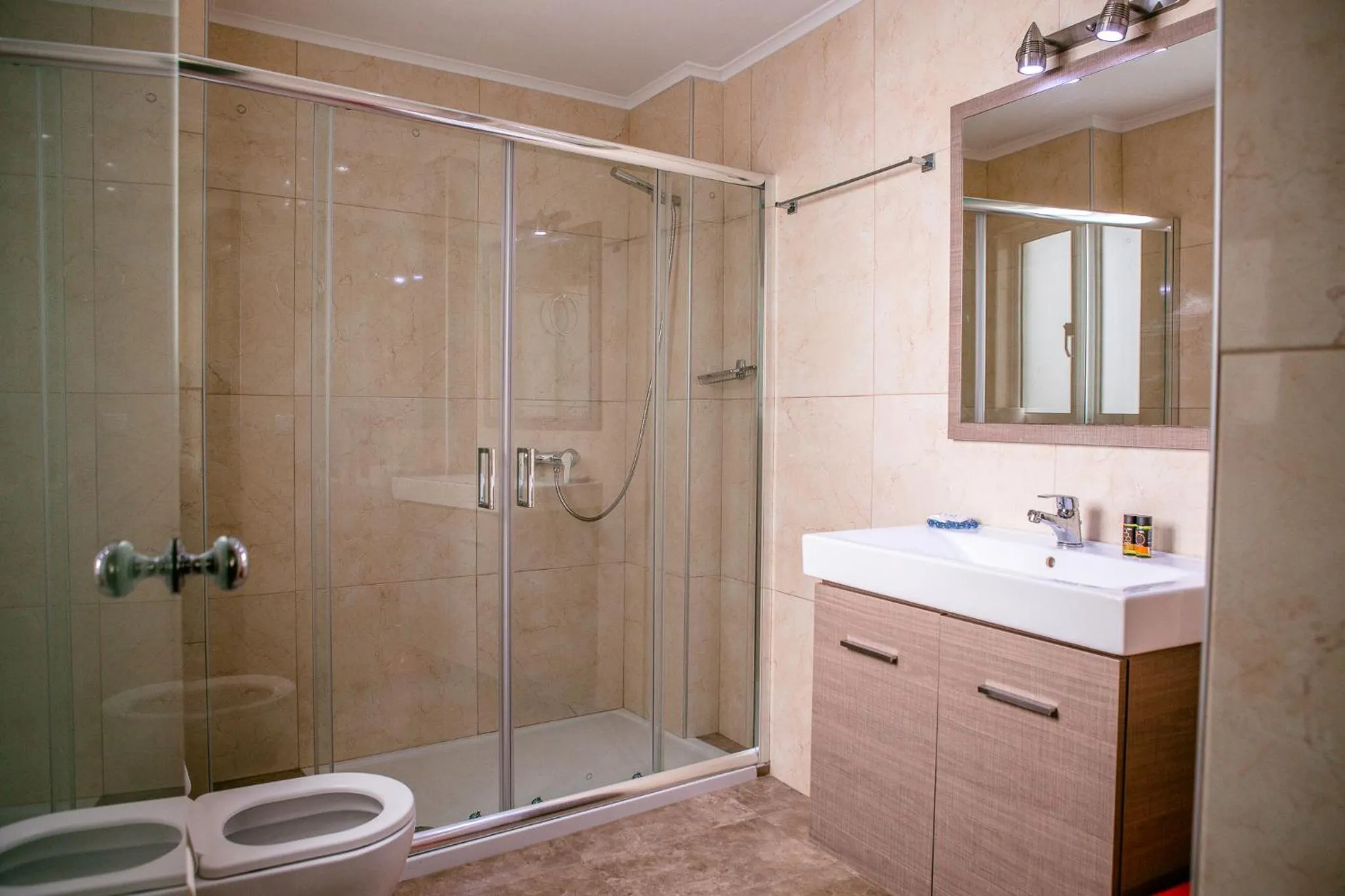 Theo Beach Hotel Apartments