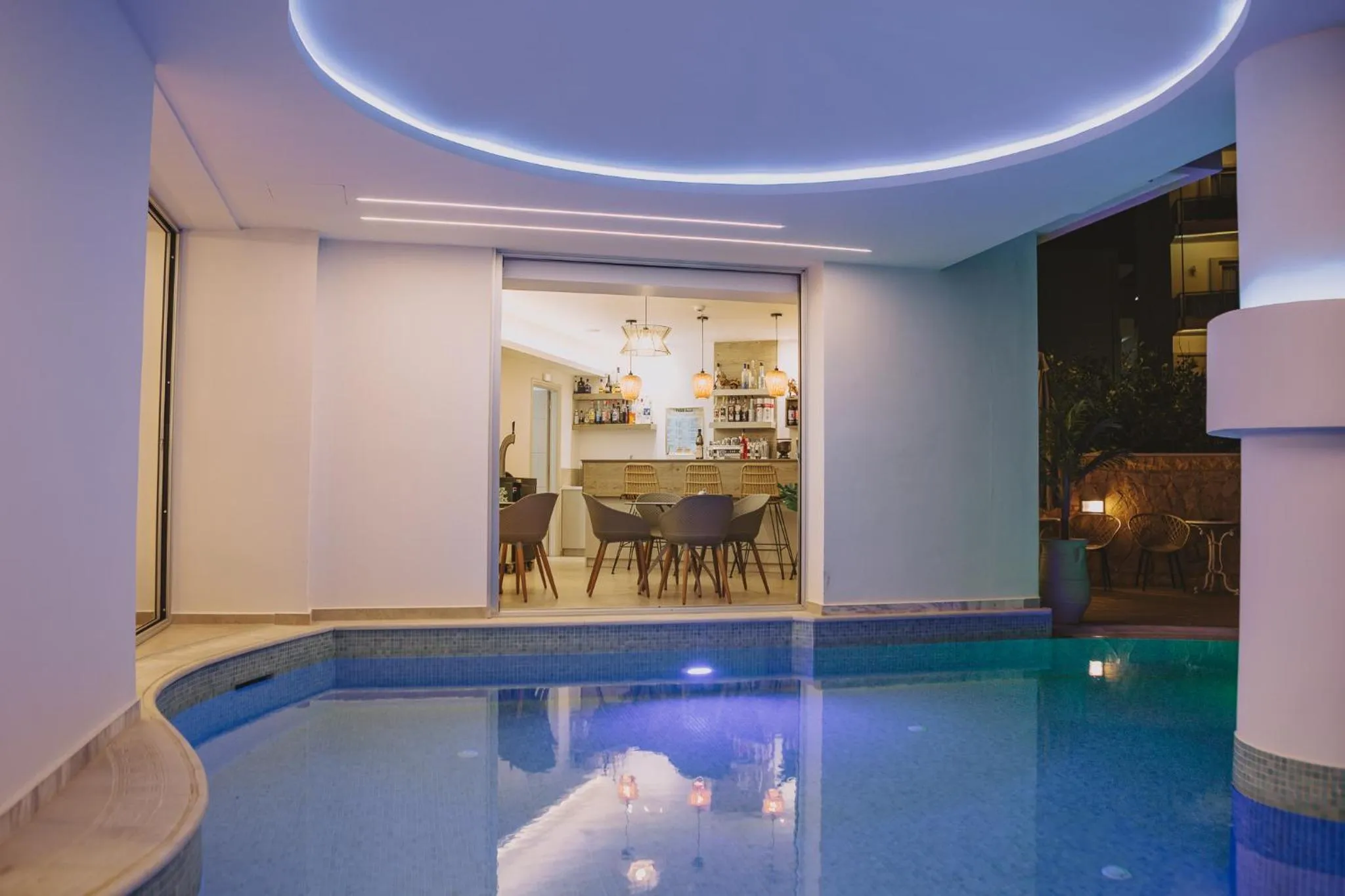 Theo Beach Hotel Apartments