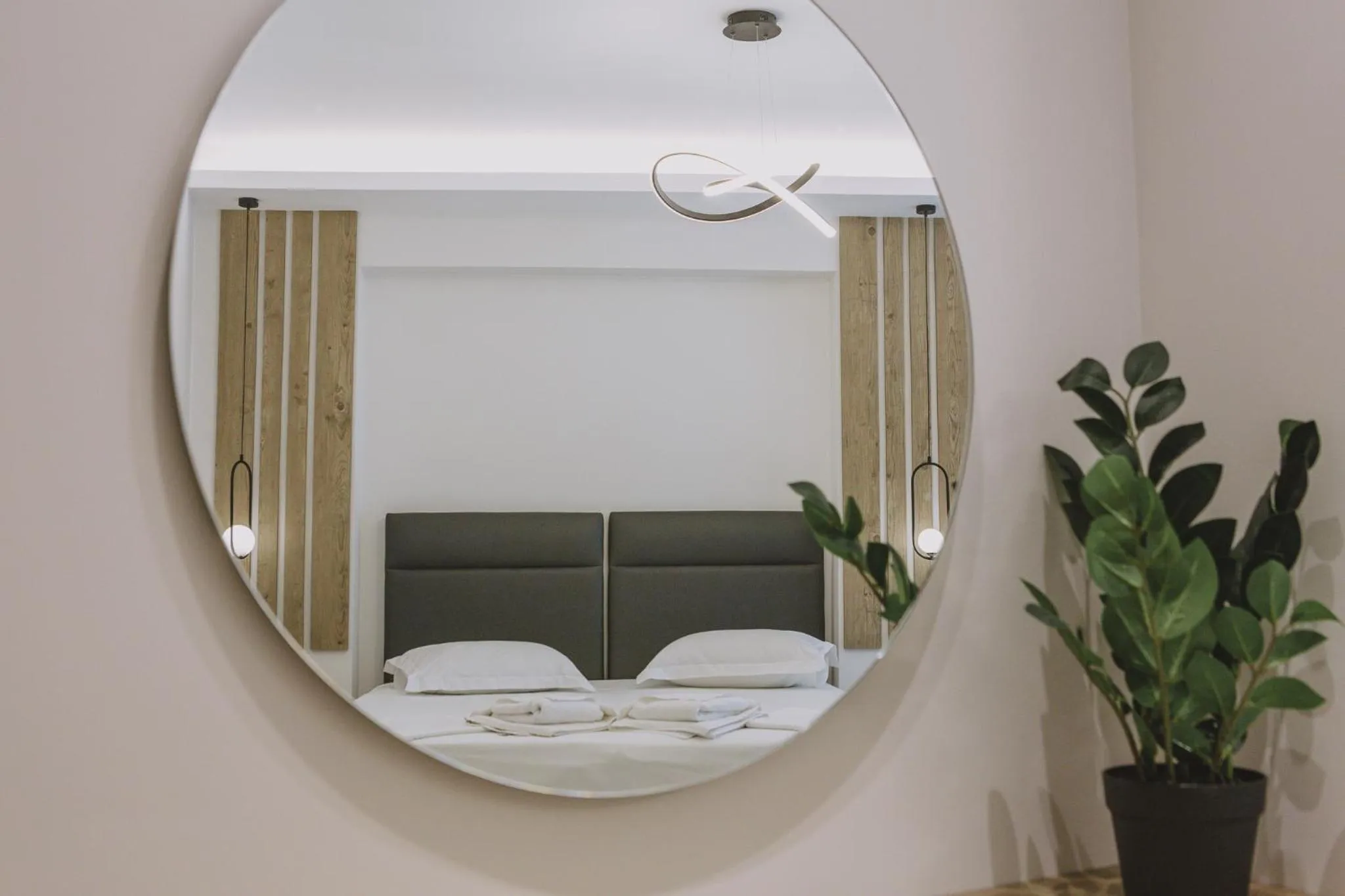 Theo Beach Hotel Apartments