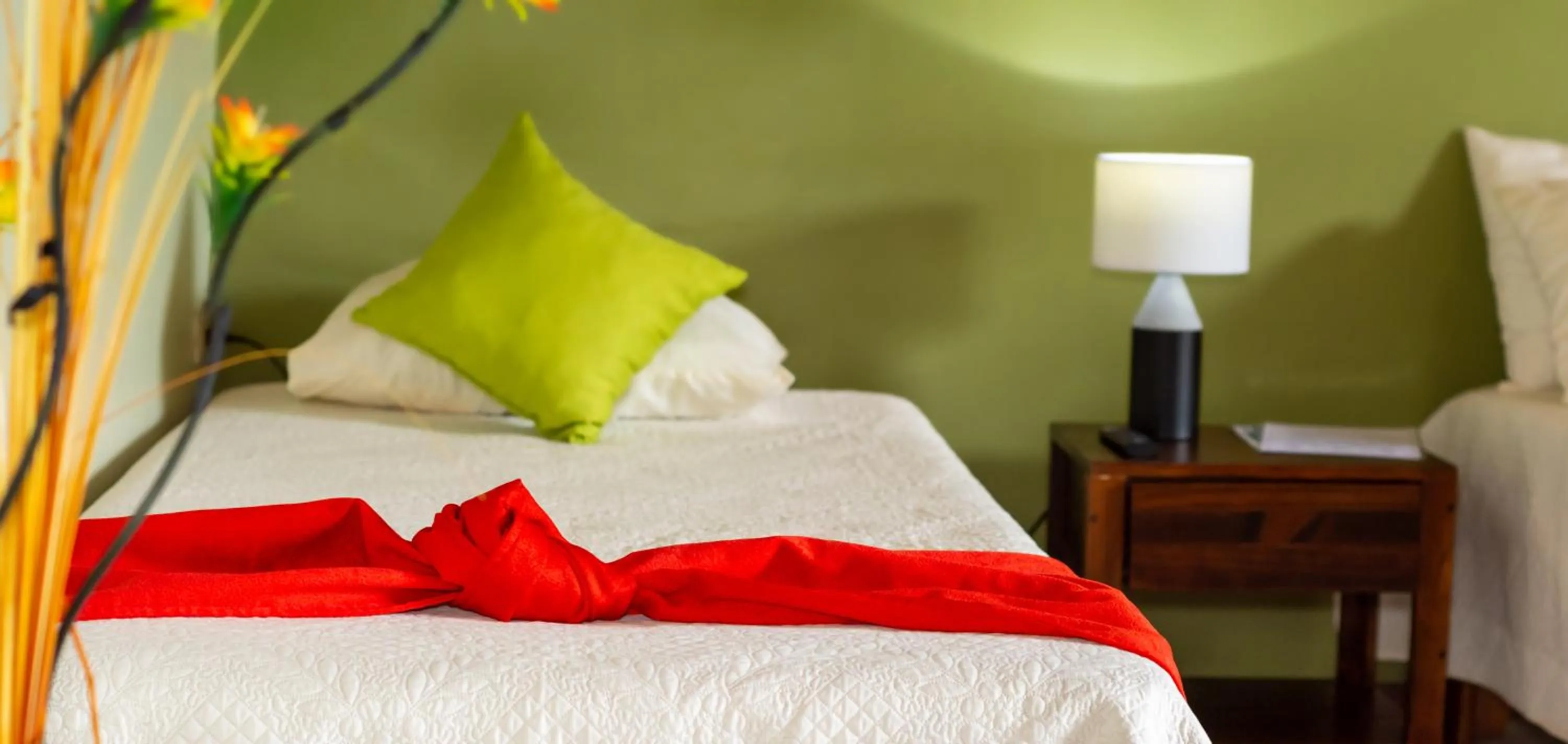 Bedroom, Bed in Nafre House B&B Monteverde