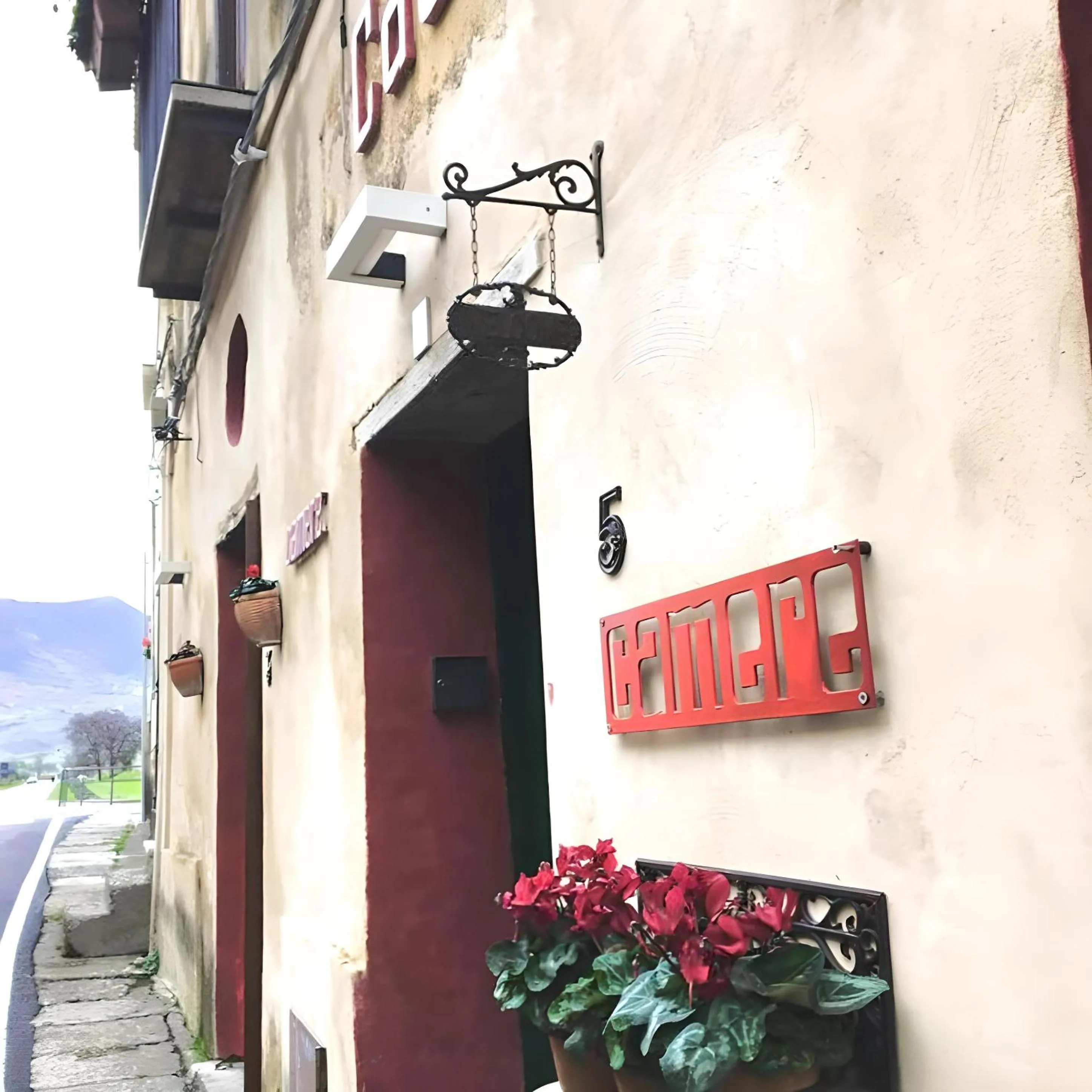 Property building in Casa Rubini