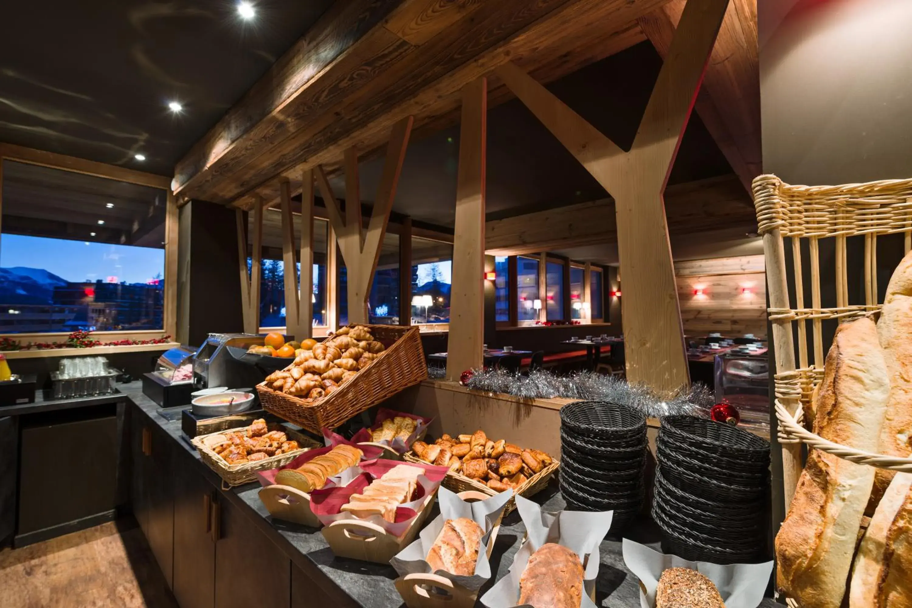 Restaurant/places to eat in Marmotel & Spa Restaurant/places to eat in Marmotel & Spa