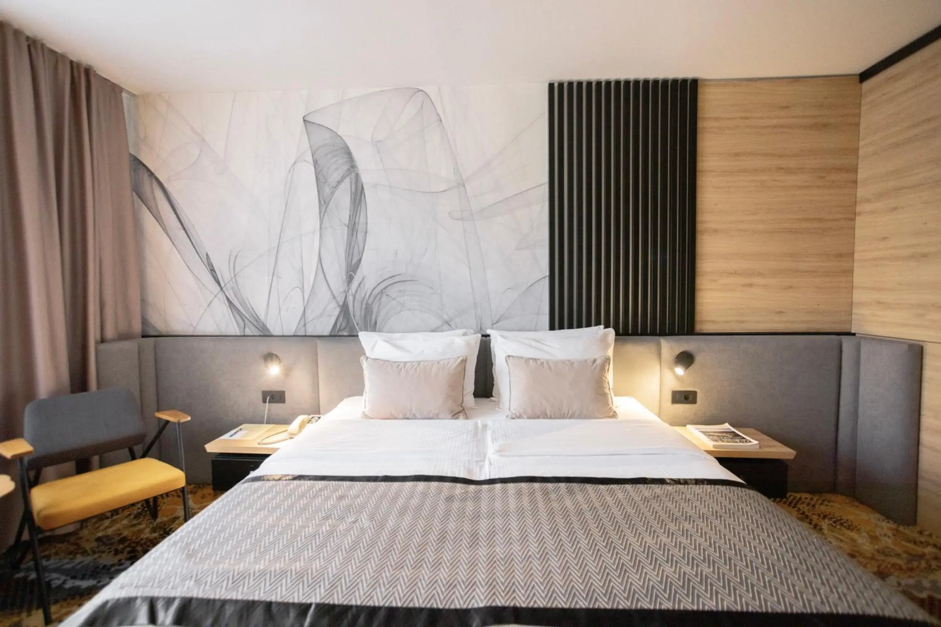 Bedroom, Bed in Hotel Holiday Bedroom, Bed in Hotel Holiday