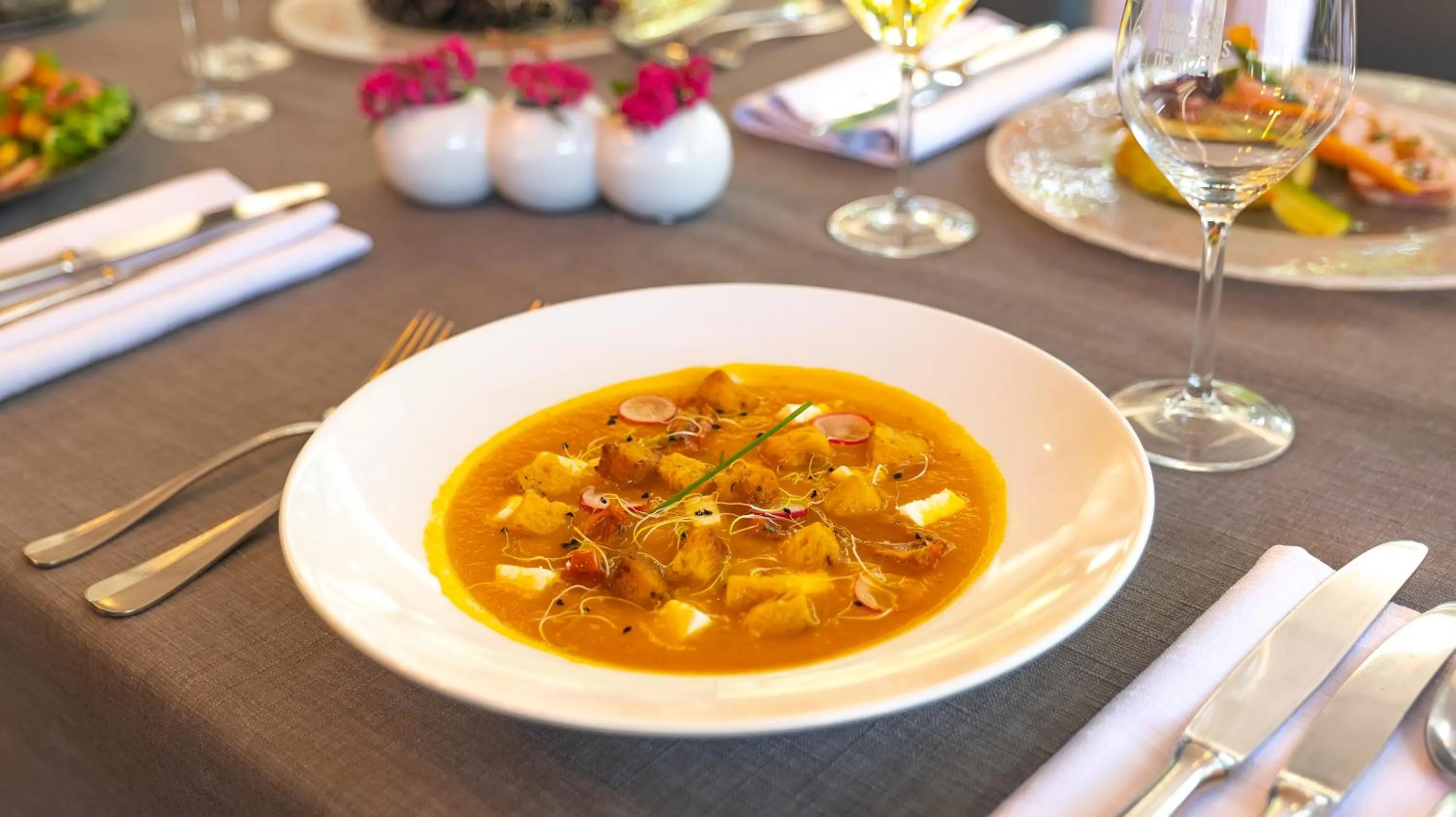 Logis Hotels - Au Colombier du Touron