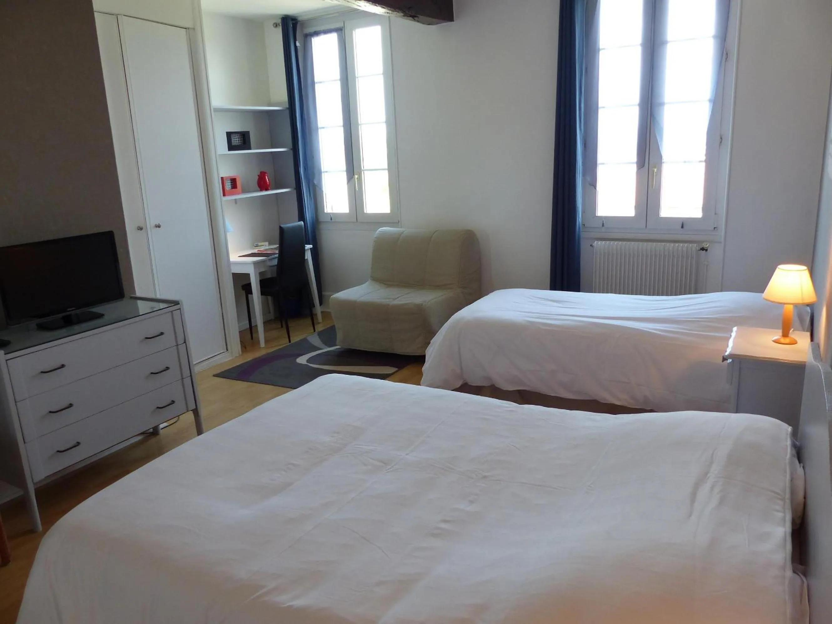 Photo of the whole room, Bed in Logis Hotels - Au Colombier du Touron
