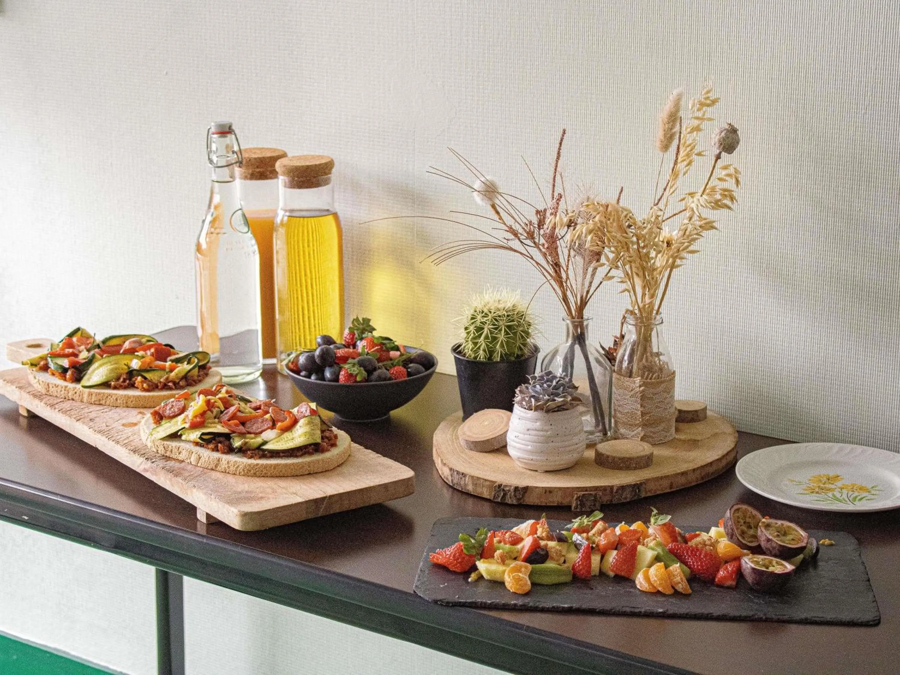 Meeting/conference room in ibis Styles Evry Courcouronnes Hotel and Events