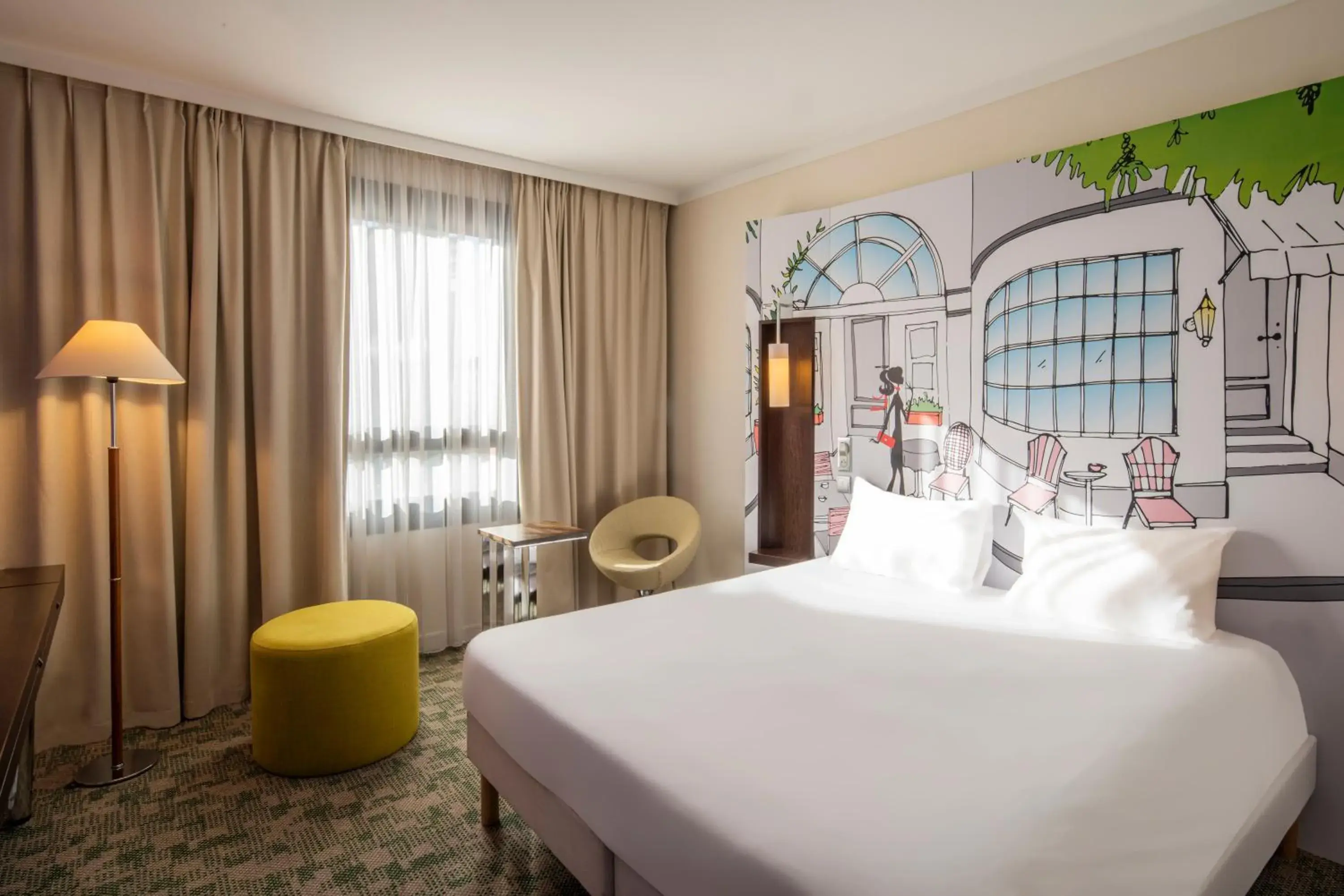 Bedroom, Bed in ibis Styles Evry Courcouronnes Hotel and Events Bedroom, Bed in ibis Styles Evry Courcouronnes Hotel and Events