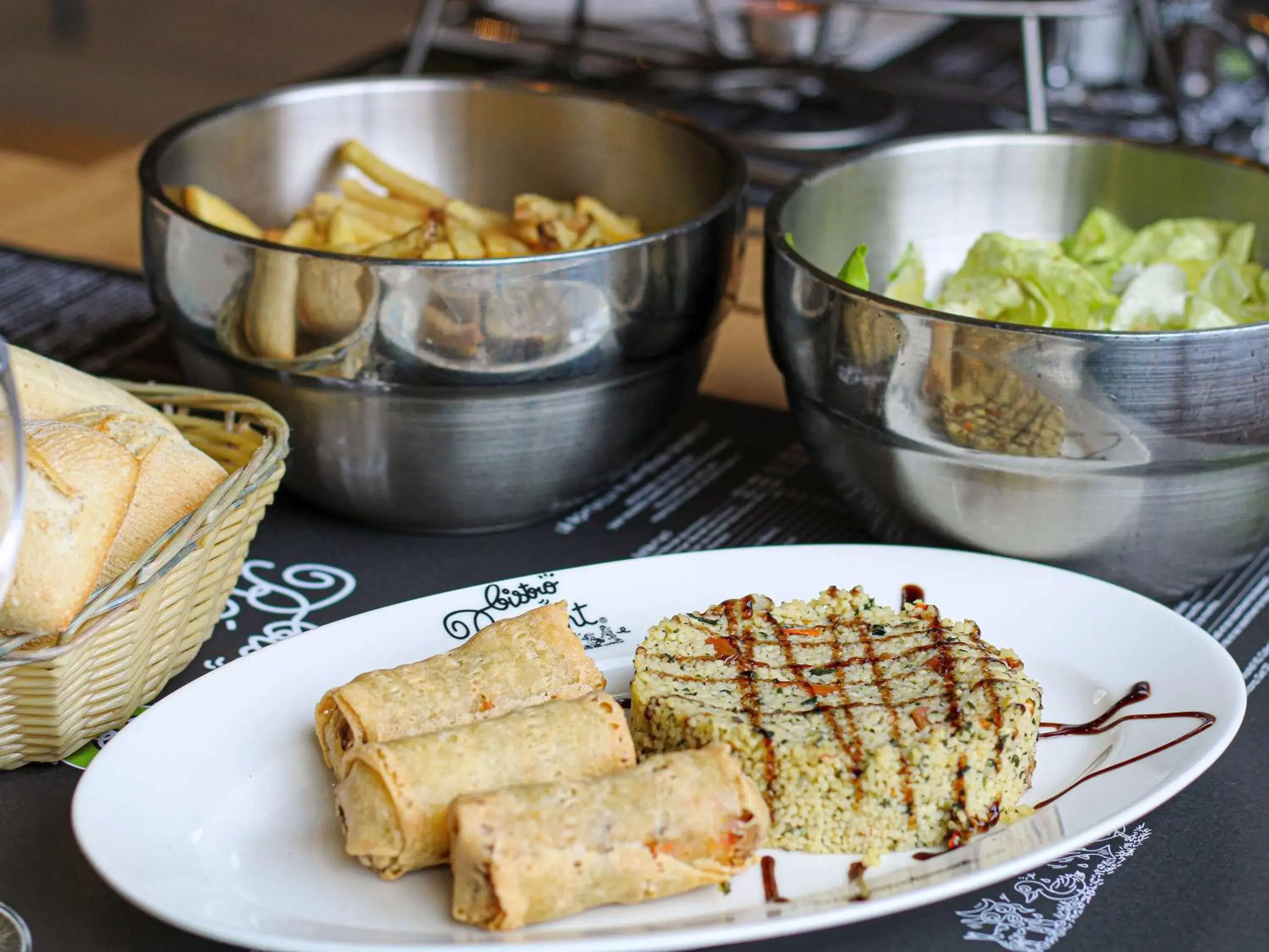 Restaurant/places to eat in ibis Styles Evry Courcouronnes Hotel and Events Restaurant/places to eat in ibis Styles Evry Courcouronnes Hotel and Events