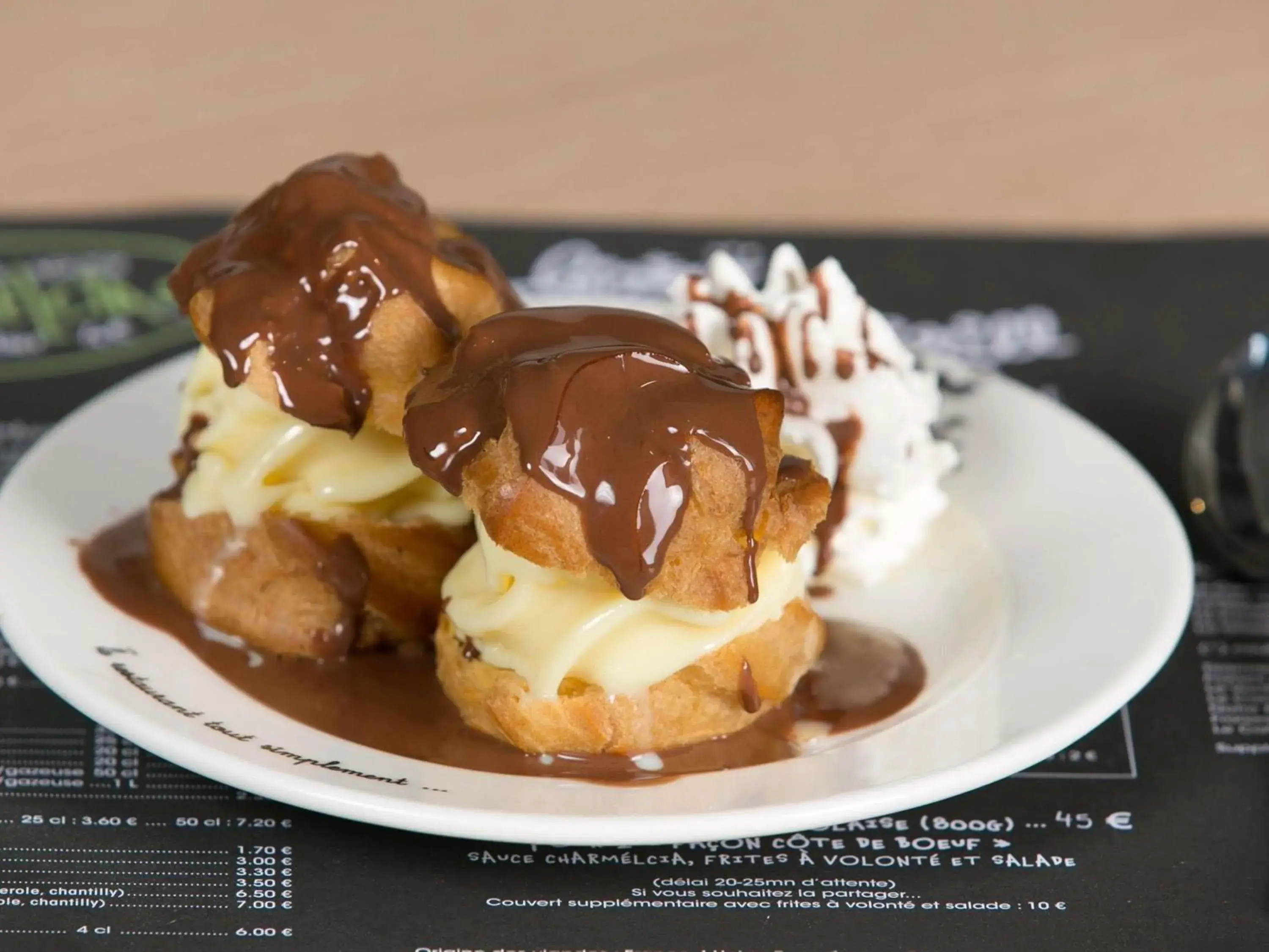 Restaurant/places to eat in ibis Styles Evry Courcouronnes Hotel and Events Restaurant/places to eat in ibis Styles Evry Courcouronnes Hotel and Events