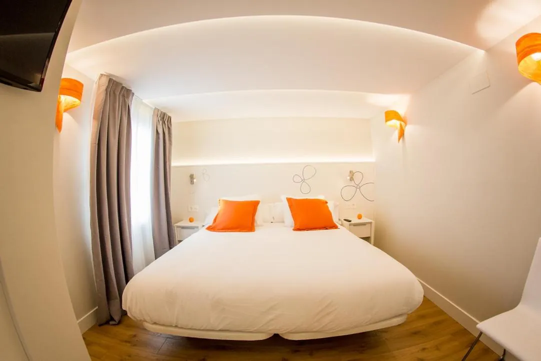 Bed in Hostal riMboMbin