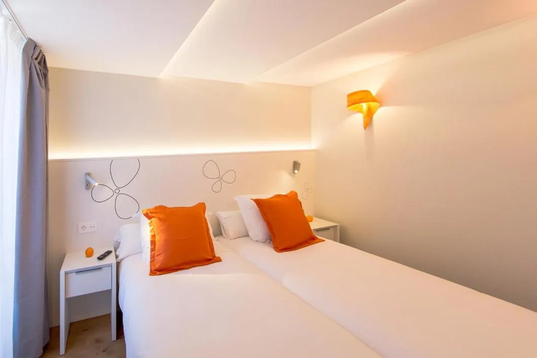 Bed in Hostal riMboMbin