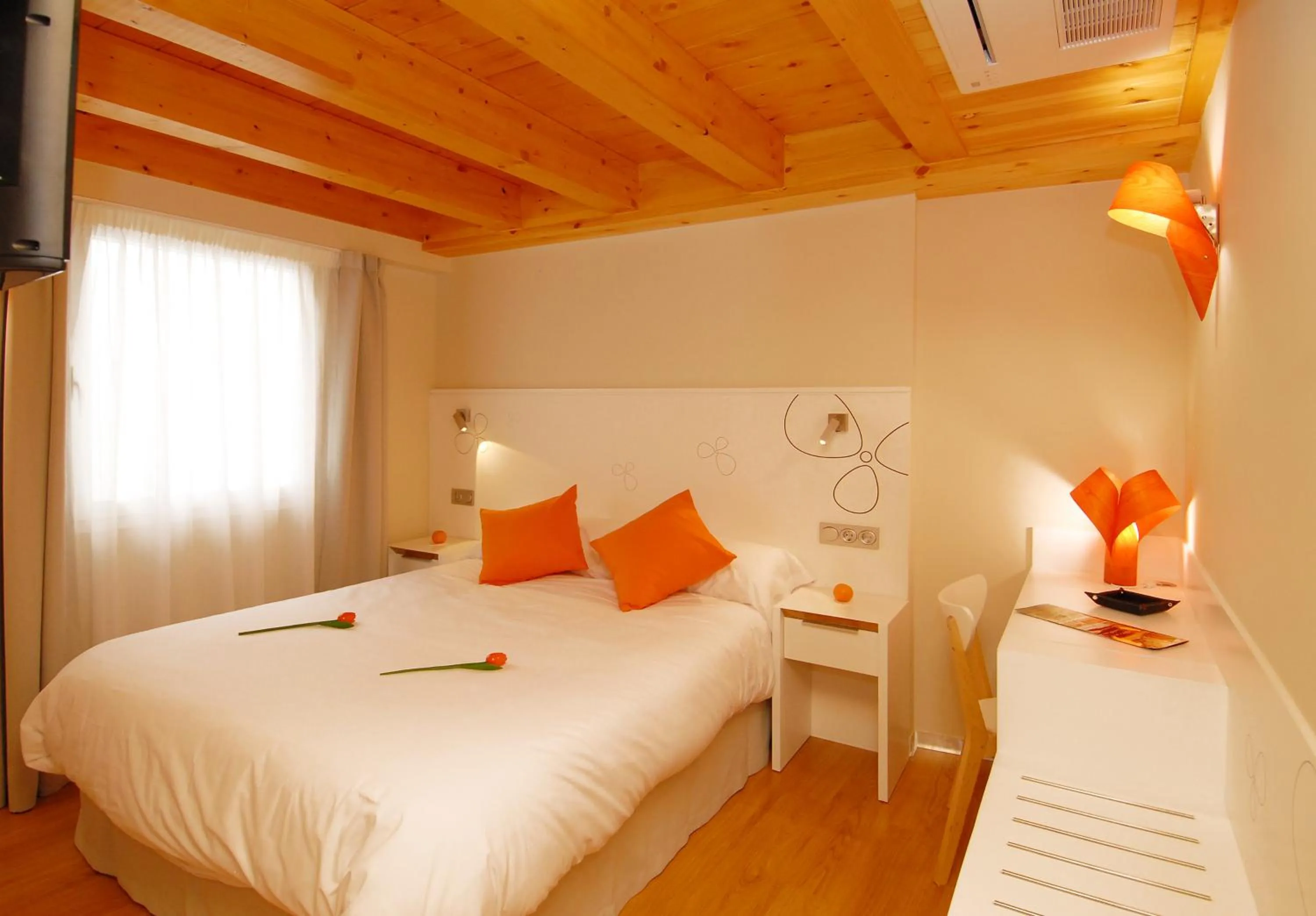 Bed in Hostal riMboMbin