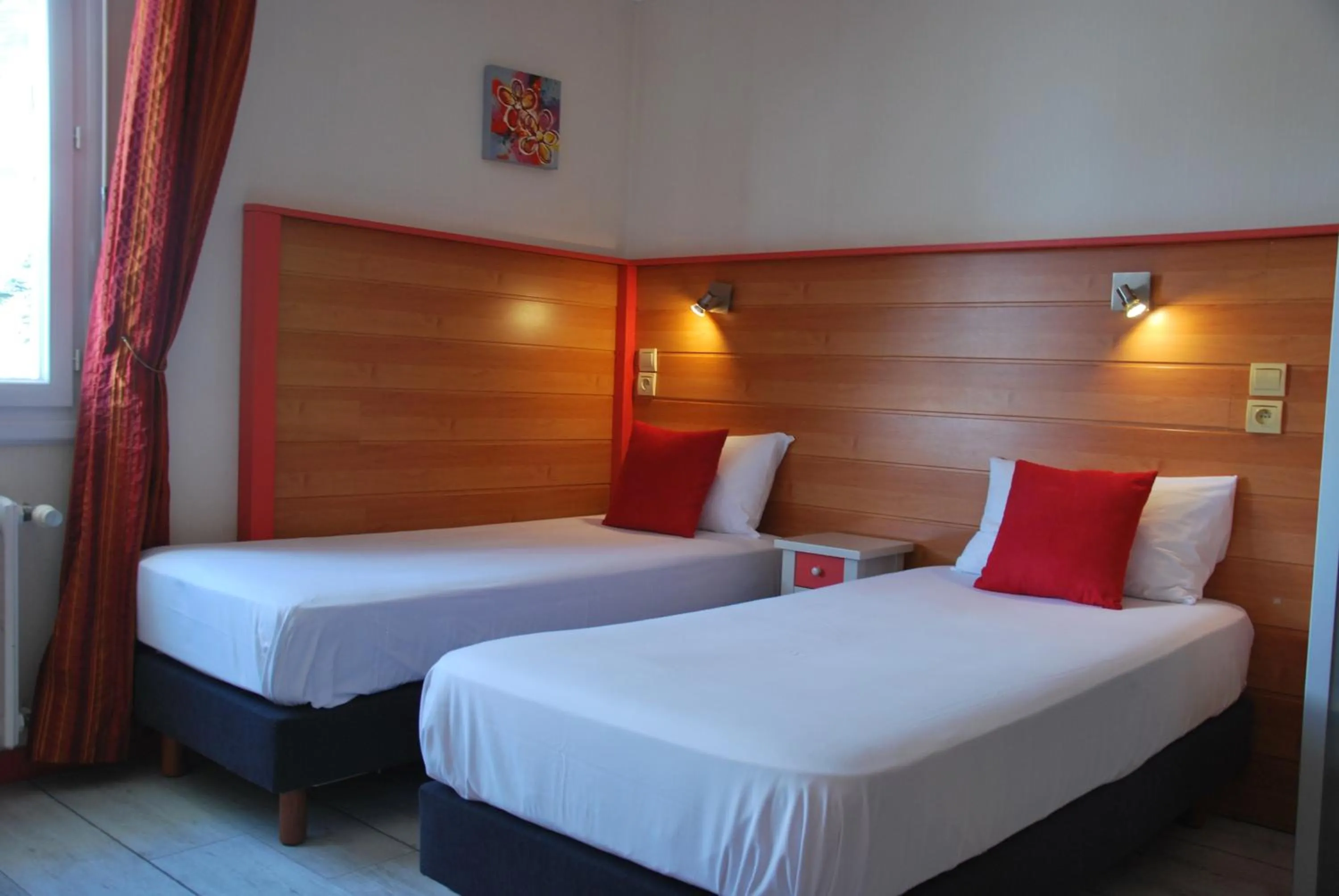 Bed in Hotel Le Goeland