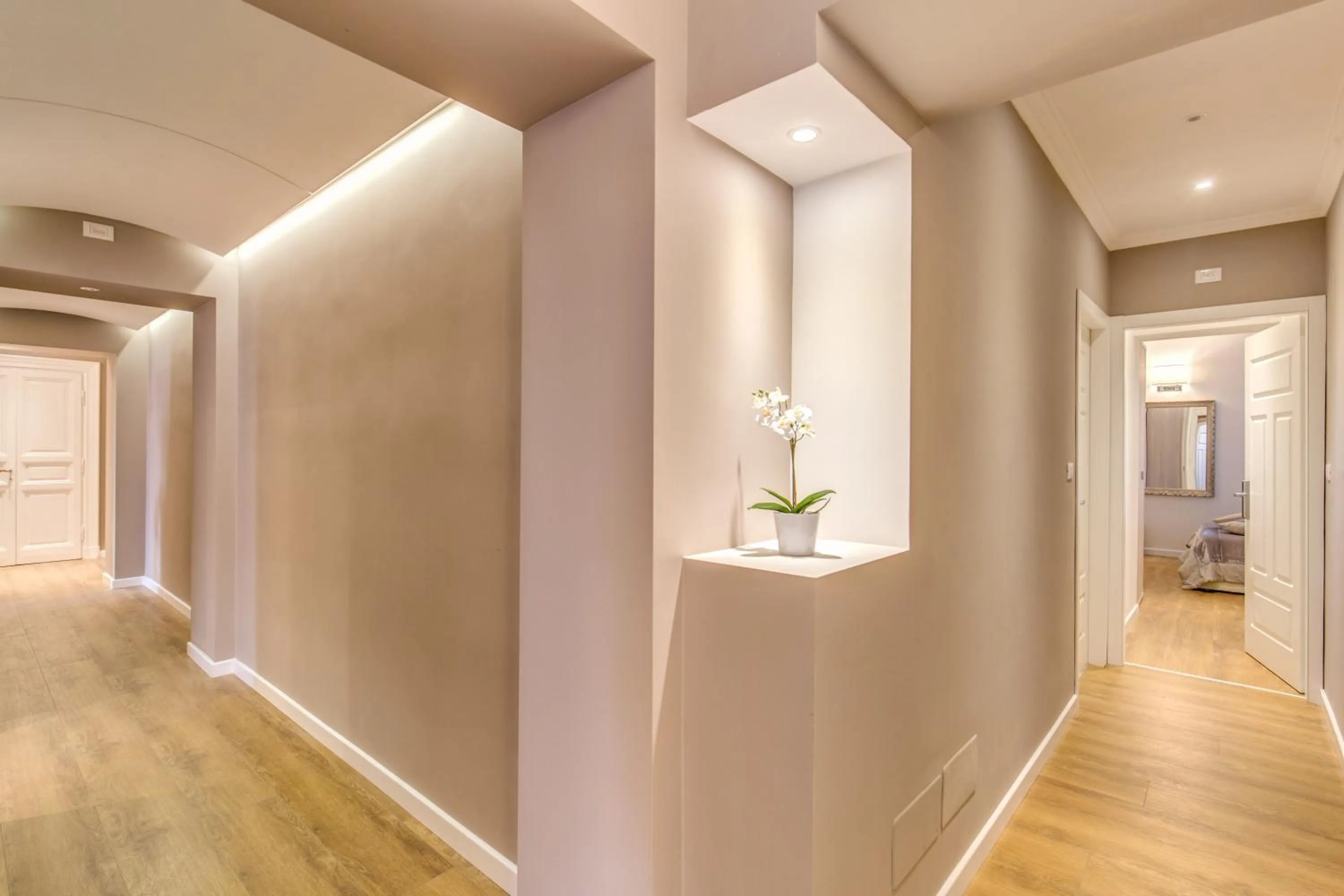 Lobby or reception in The Bridge Suites