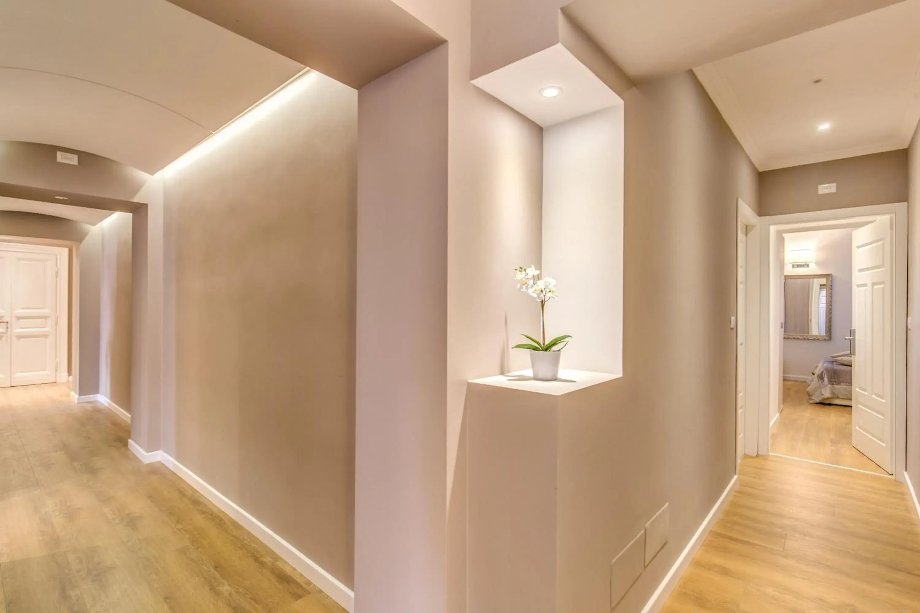 Lobby or reception in The Bridge Suites Lobby or reception in The Bridge Suites