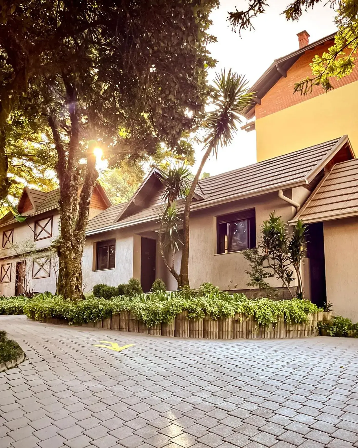 Property building in Hotel Pequeno Bosque Property building in Hotel Pequeno Bosque