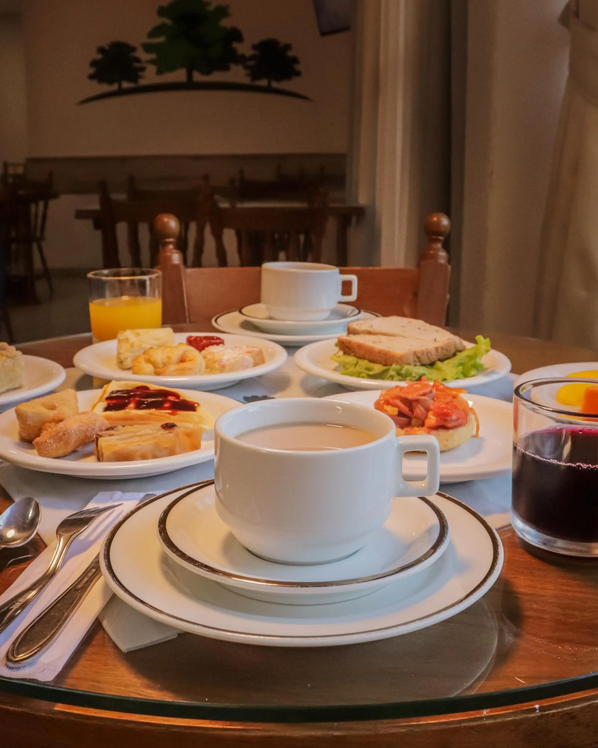 Food and drinks in Hotel Pequeno Bosque