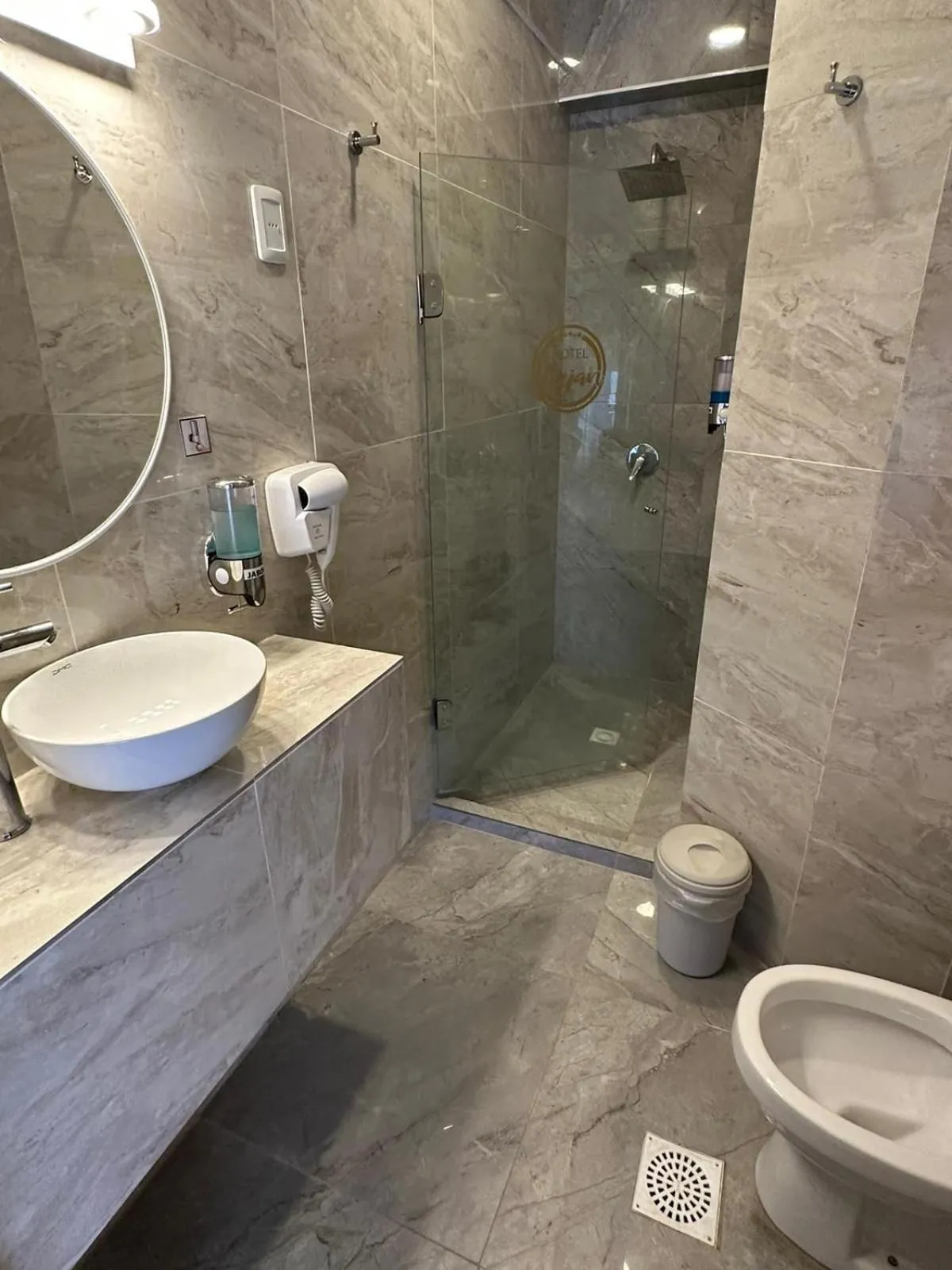 Bathroom in Hotel Lujan