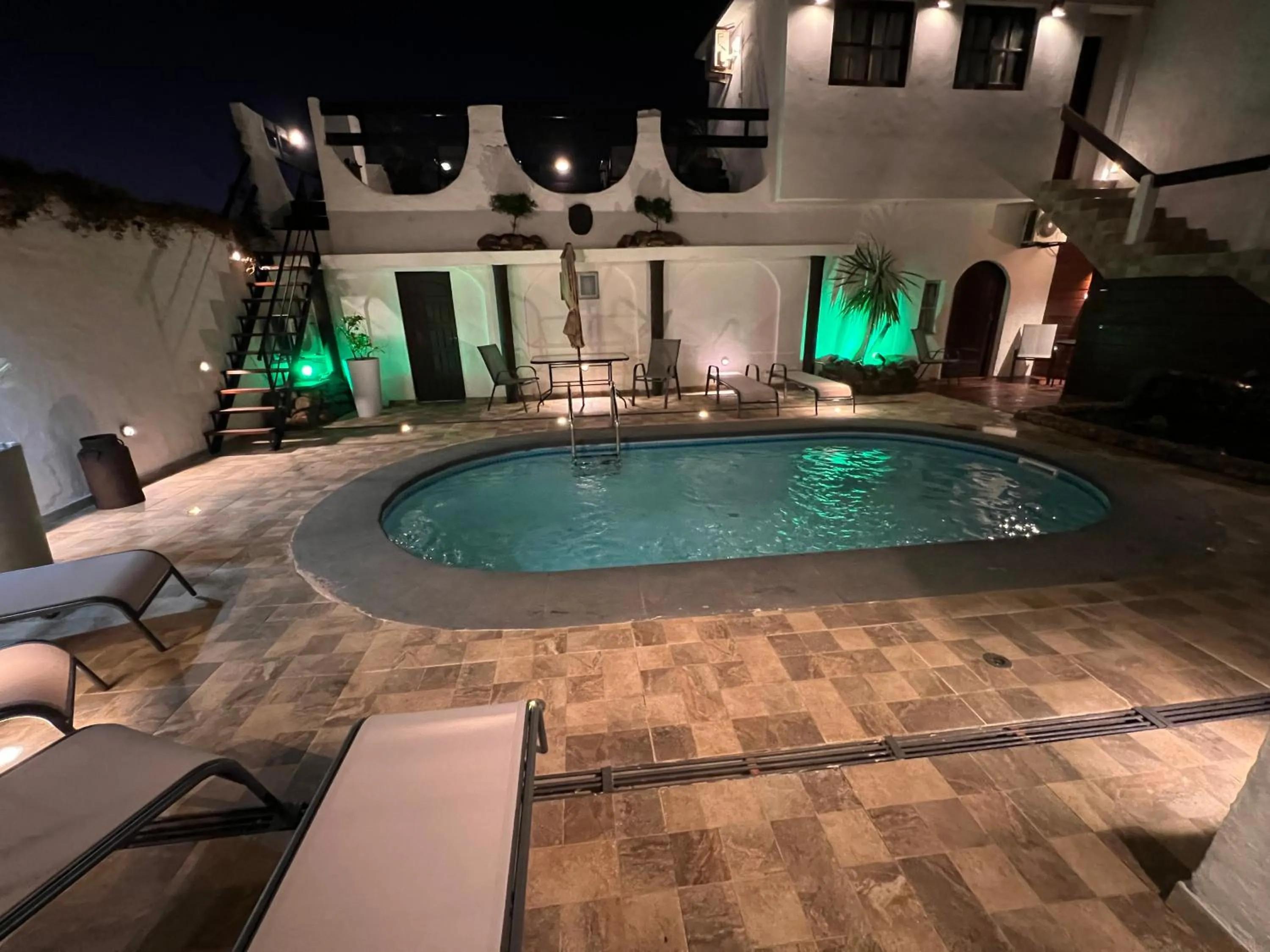 Pool view in Hotel Lujan