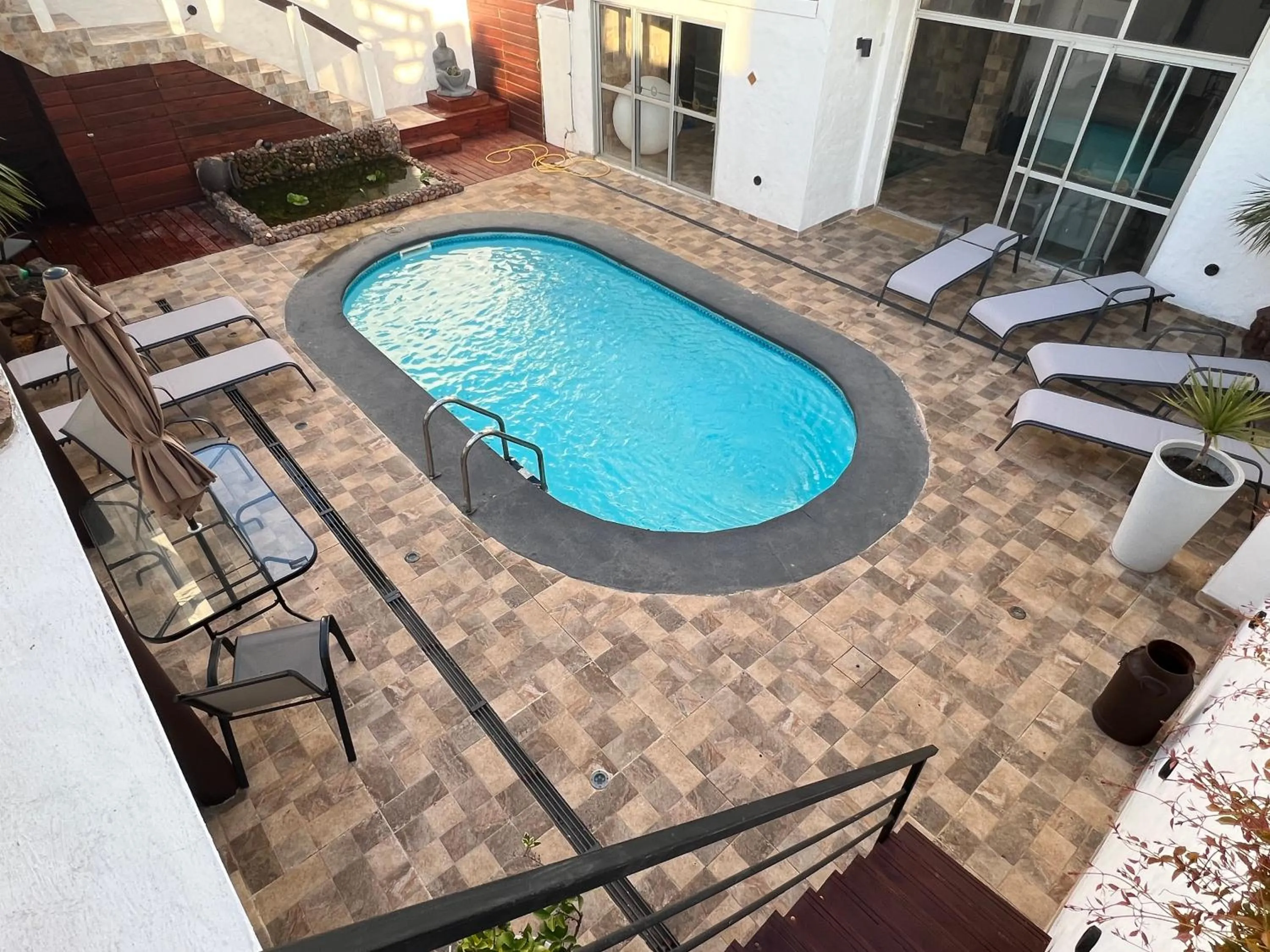 Swimming pool in Hotel Lujan