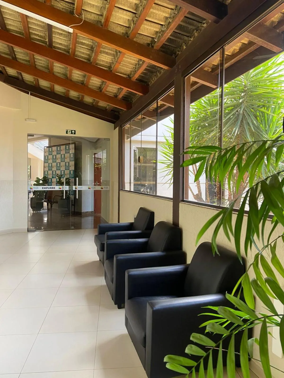 Seating area in Vale dos Carajás Hotel