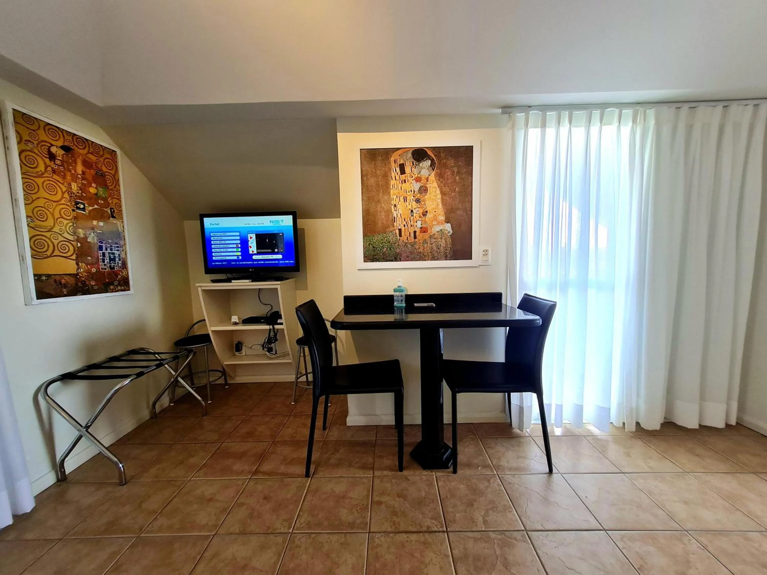 TV and multimedia in Belle Arti Pousada