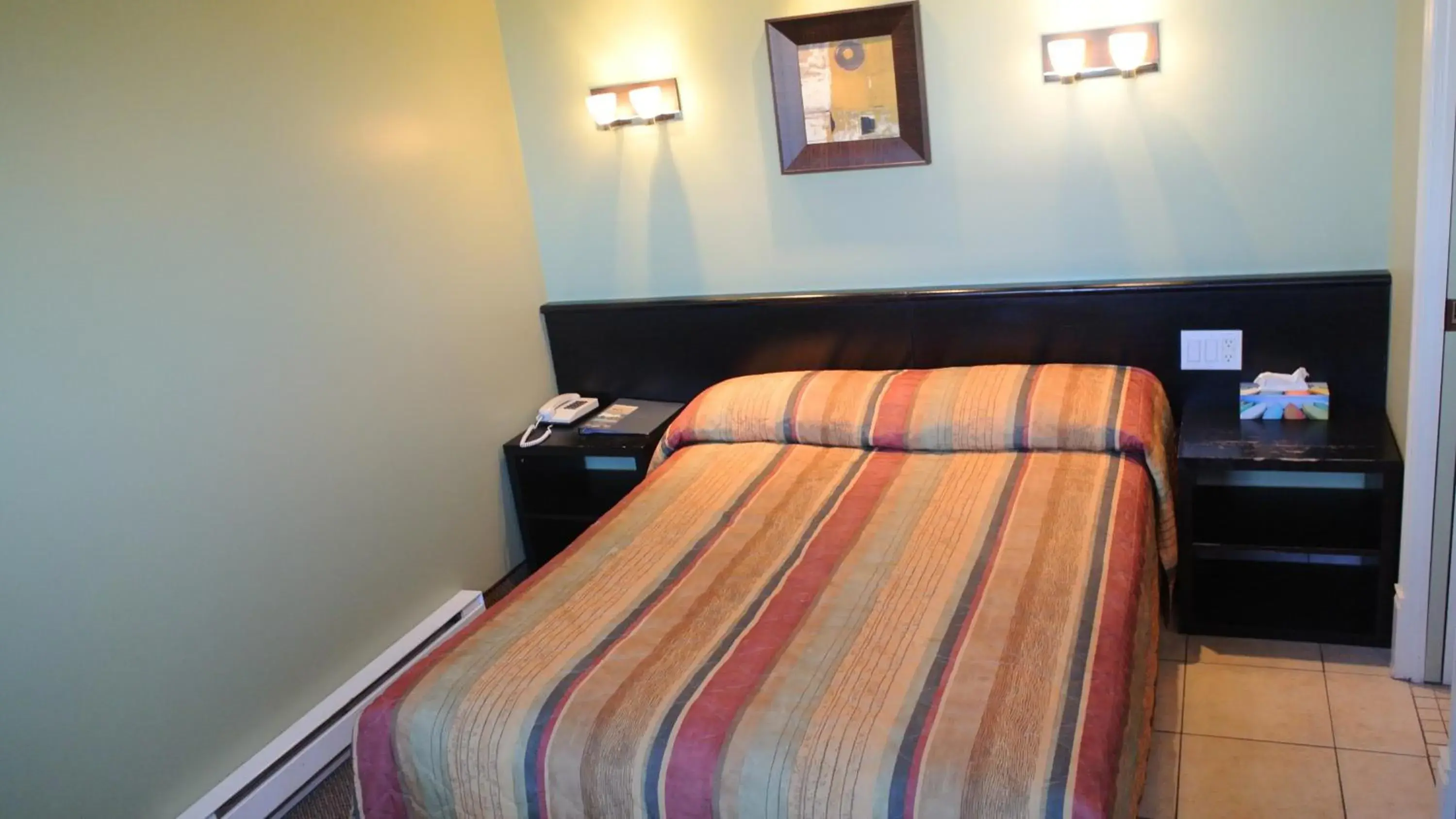 Standard Studio - single occupancy in Motel Classique Standard Studio - single occupancy in Motel Classique