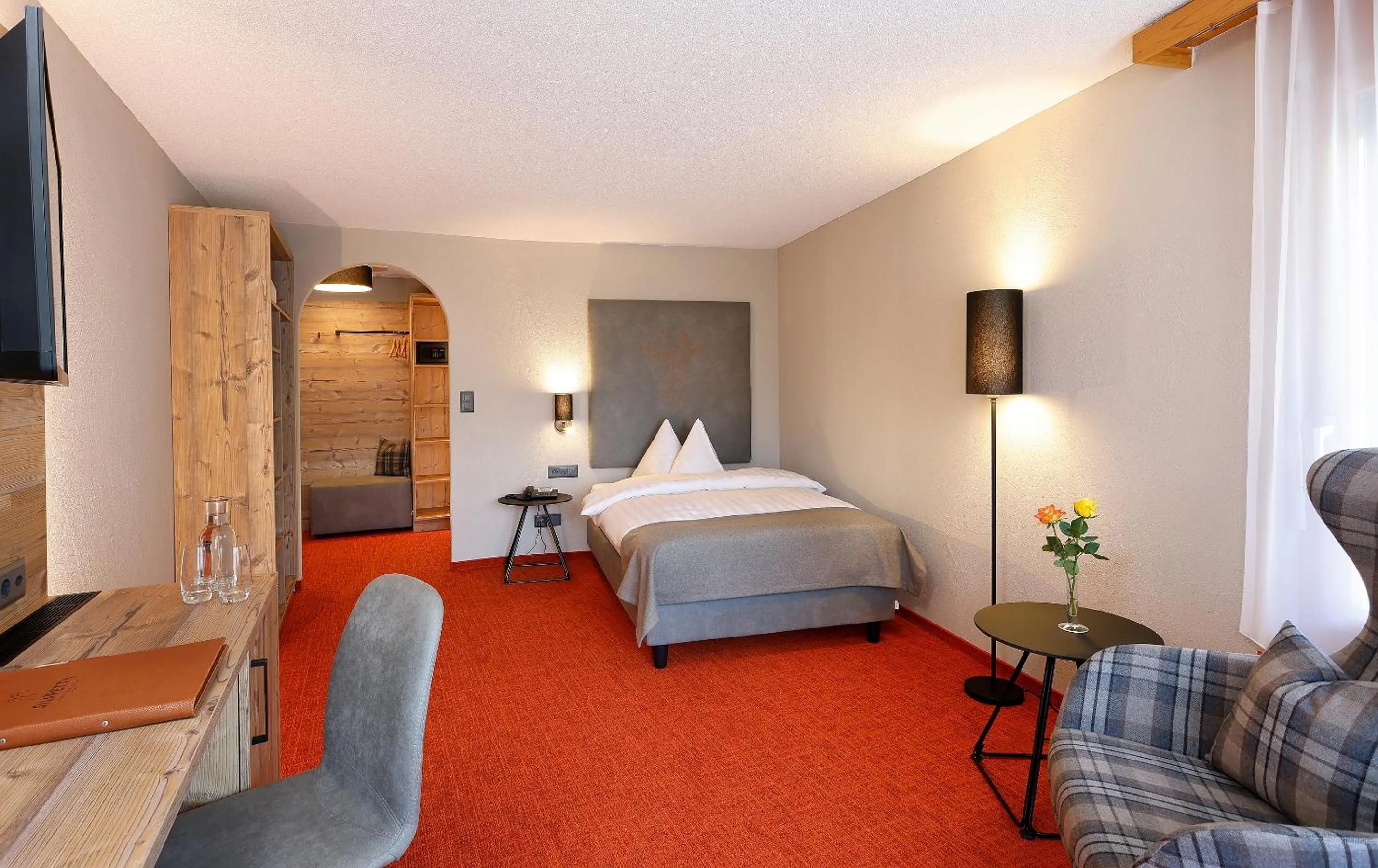 Photo of the whole room, Bed in Silvretta Parkhotel