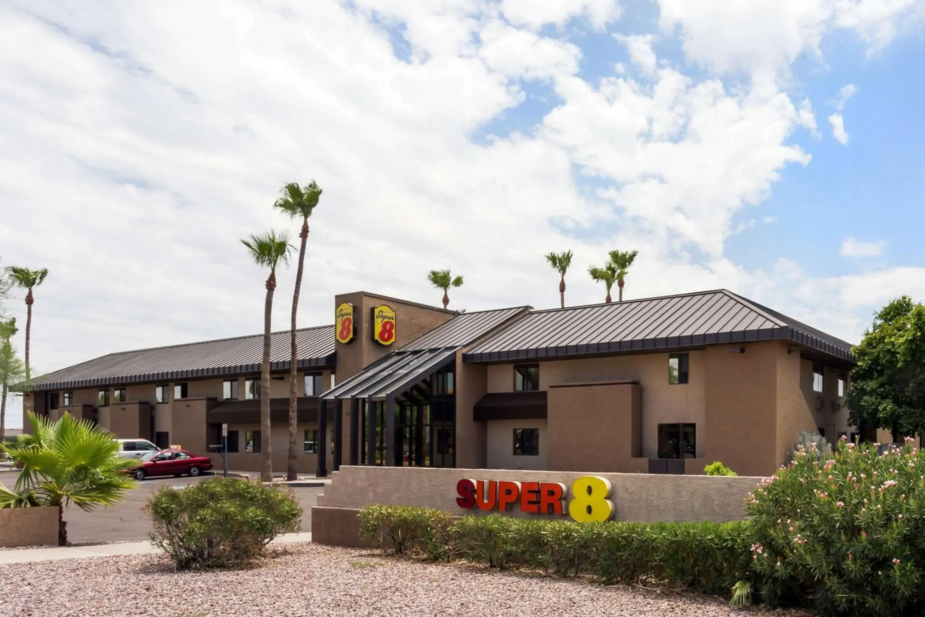 Property building in Super 8 by Wyndham Chandler Phoenix Property building in Super 8 by Wyndham Chandler Phoenix