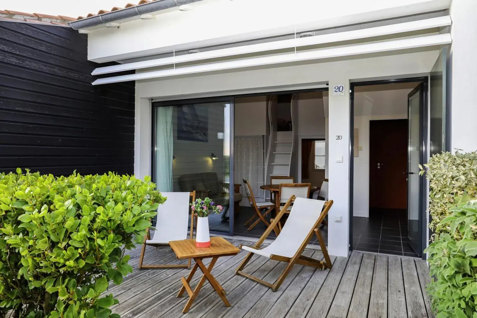 Photo of the whole room in Hôtel Les Vignes de la Chapelle, "The Originals Relais" Photo of the whole room in Hôtel Les Vignes de la Chapelle, "The Originals Relais"