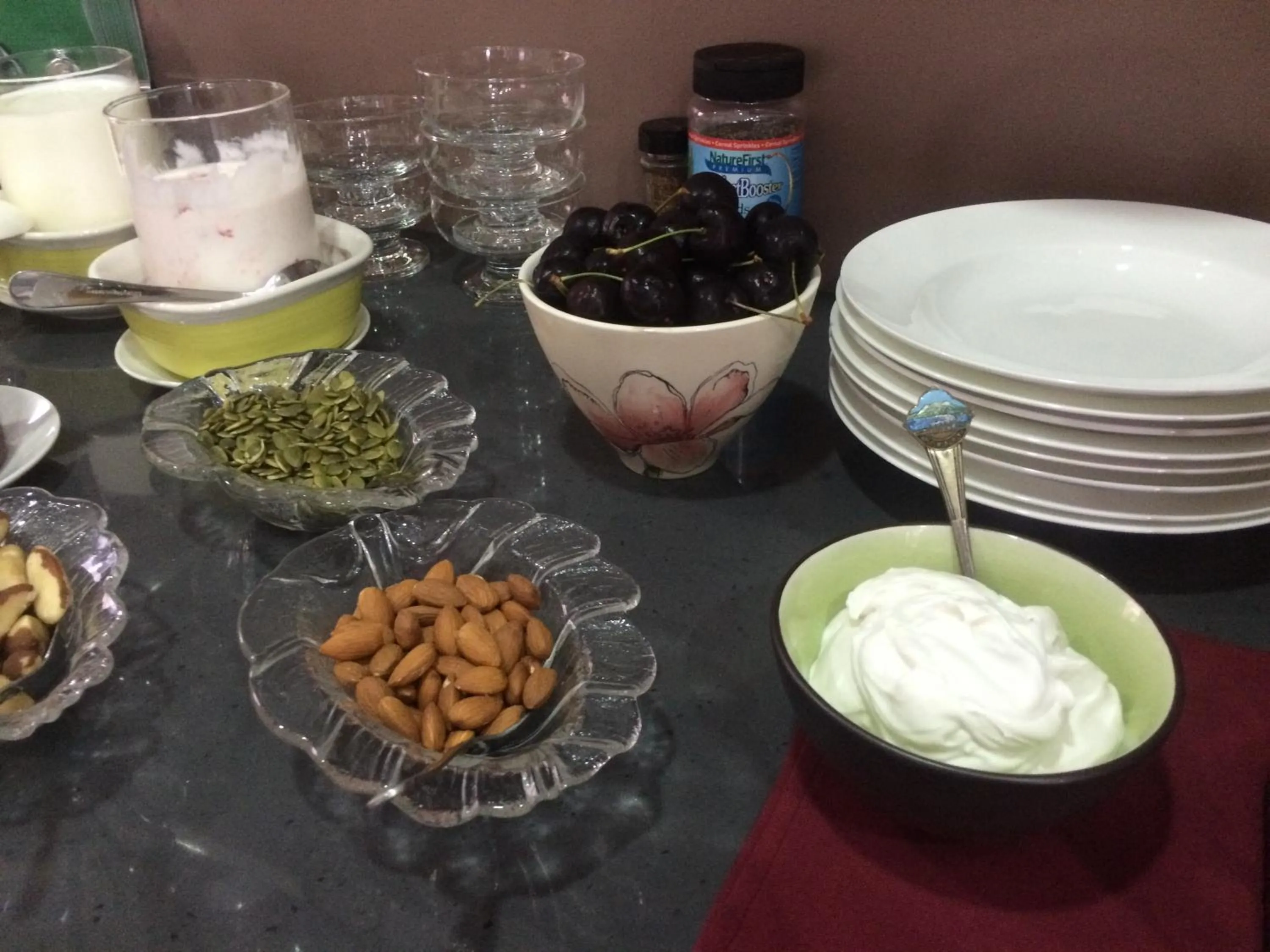 Food and drinks in The Ark Stanley Luxury Bed and Breakfast