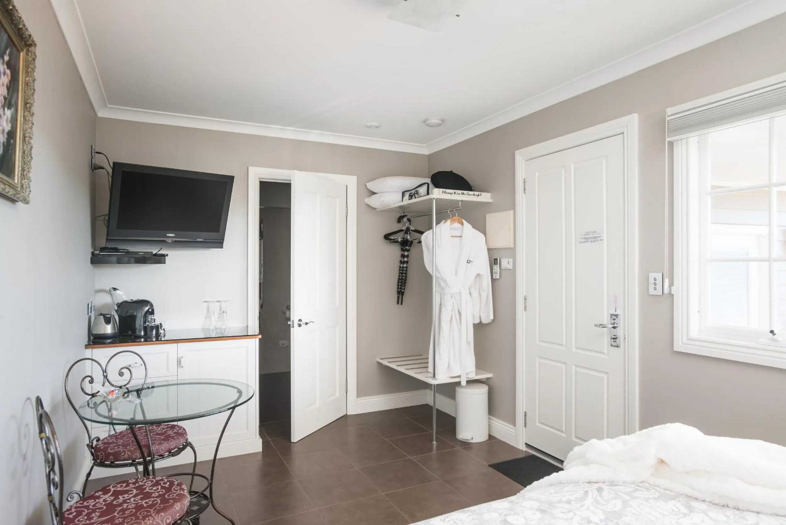 Bedroom, Bed in The Ark Stanley Luxury Bed and Breakfast