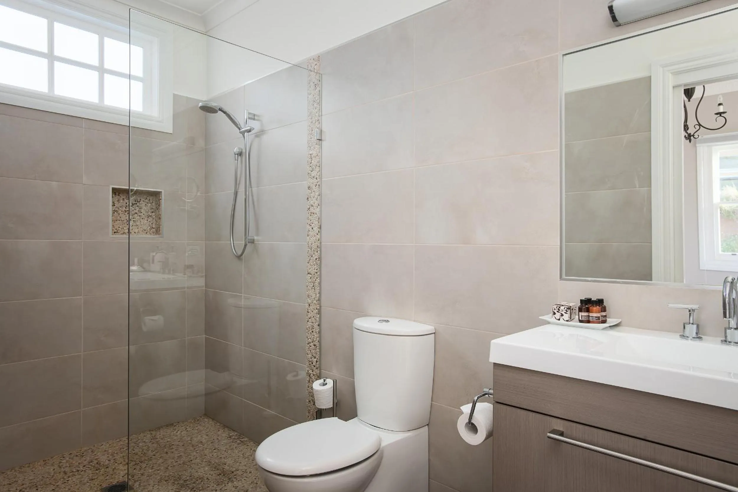 Bathroom in The Ark Stanley Luxury Bed and Breakfast