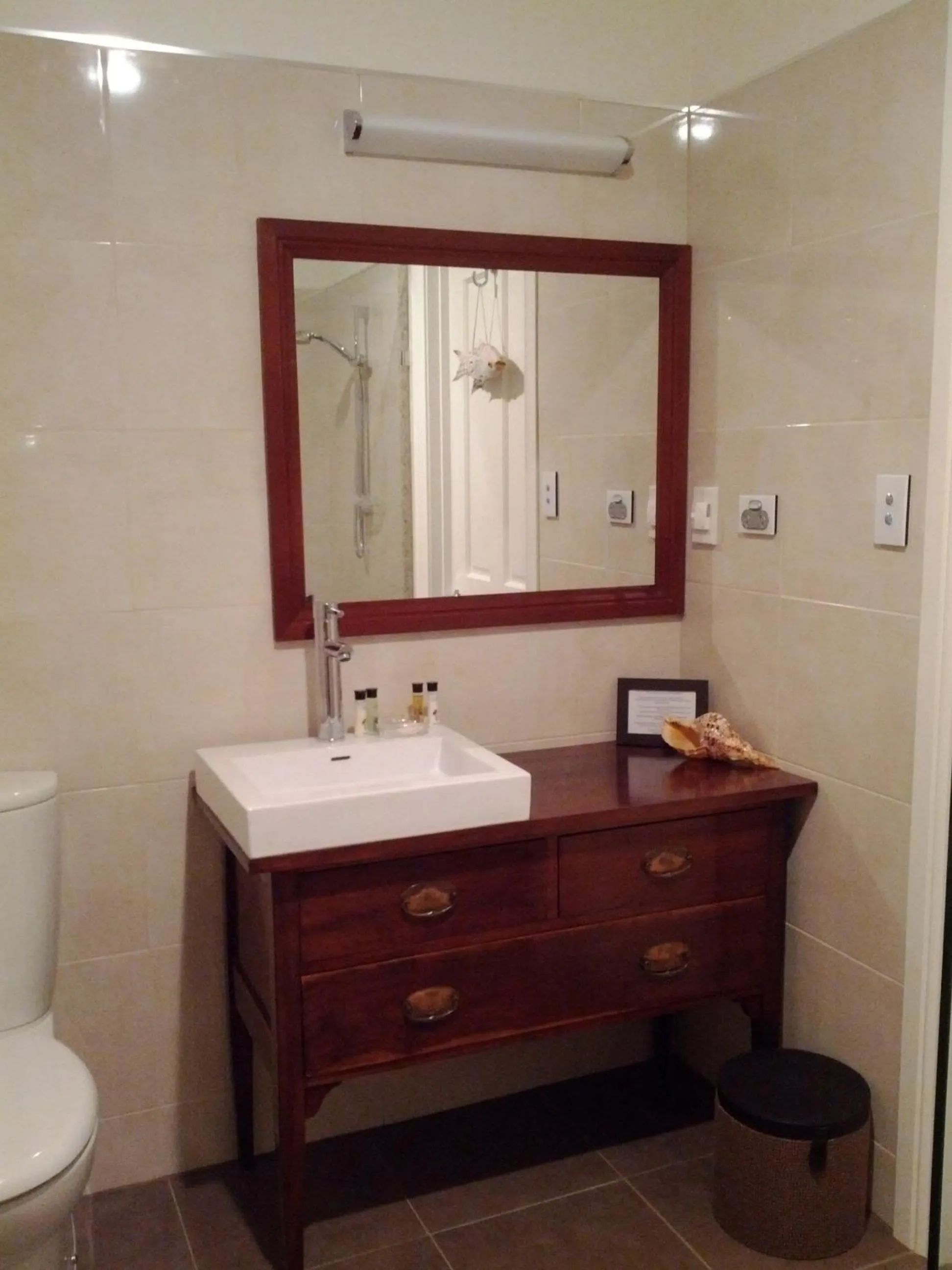 Bathroom in The Ark Stanley Luxury Bed and Breakfast