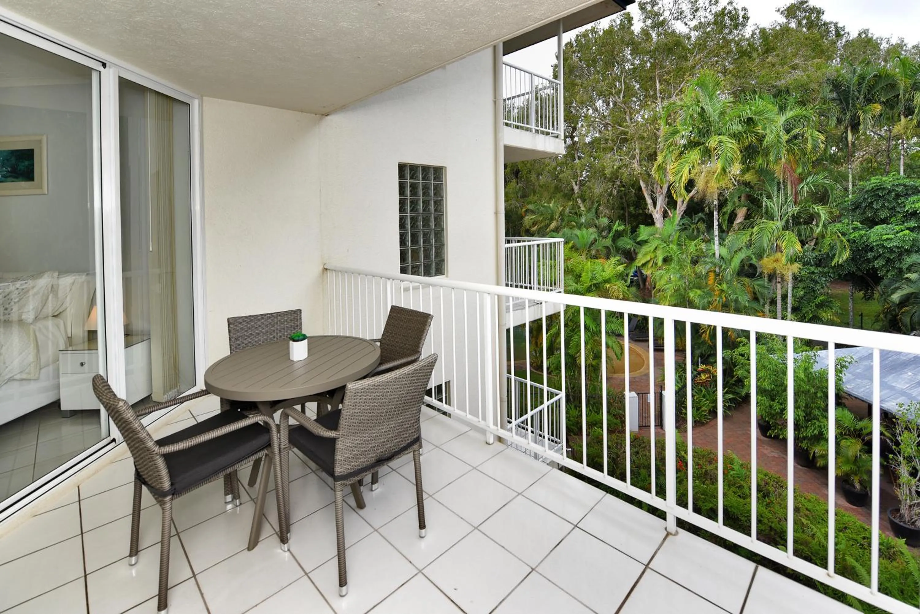 Balcony/Terrace in Golden Sands Beachfront Resort