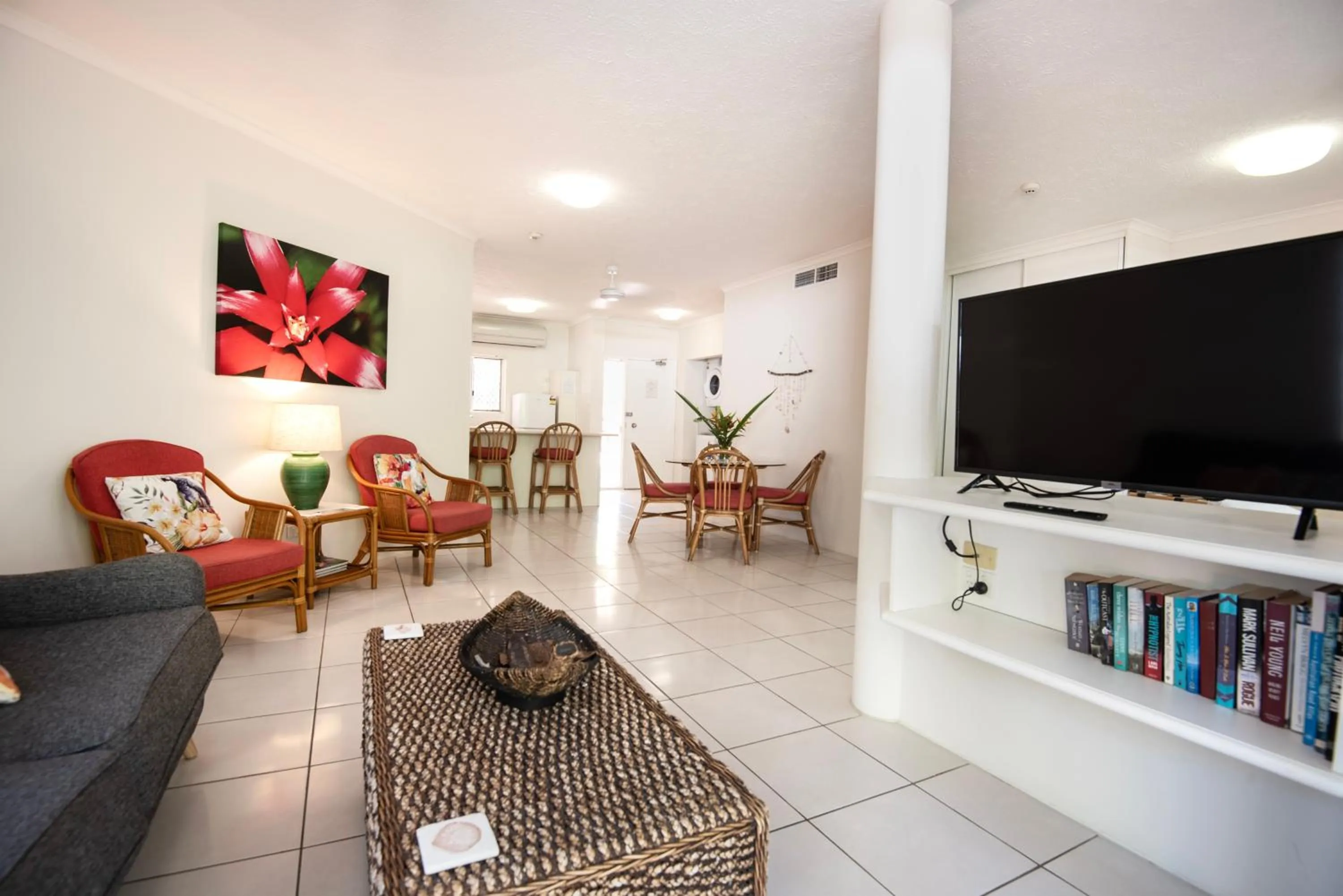 Golden Sands Beachfront Resort