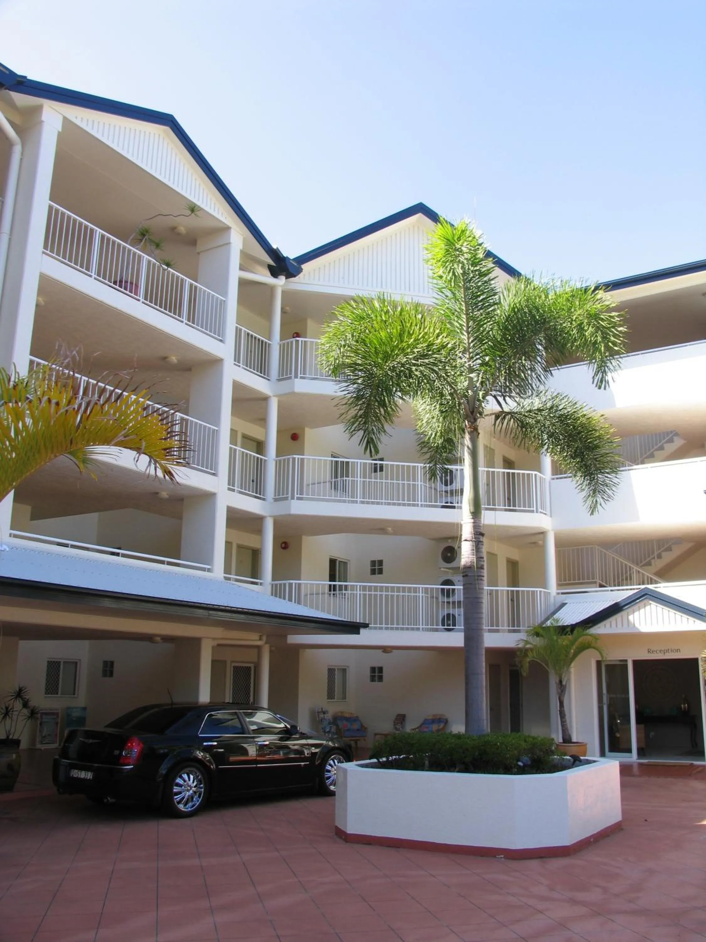 Property building in Golden Sands Beachfront Resort