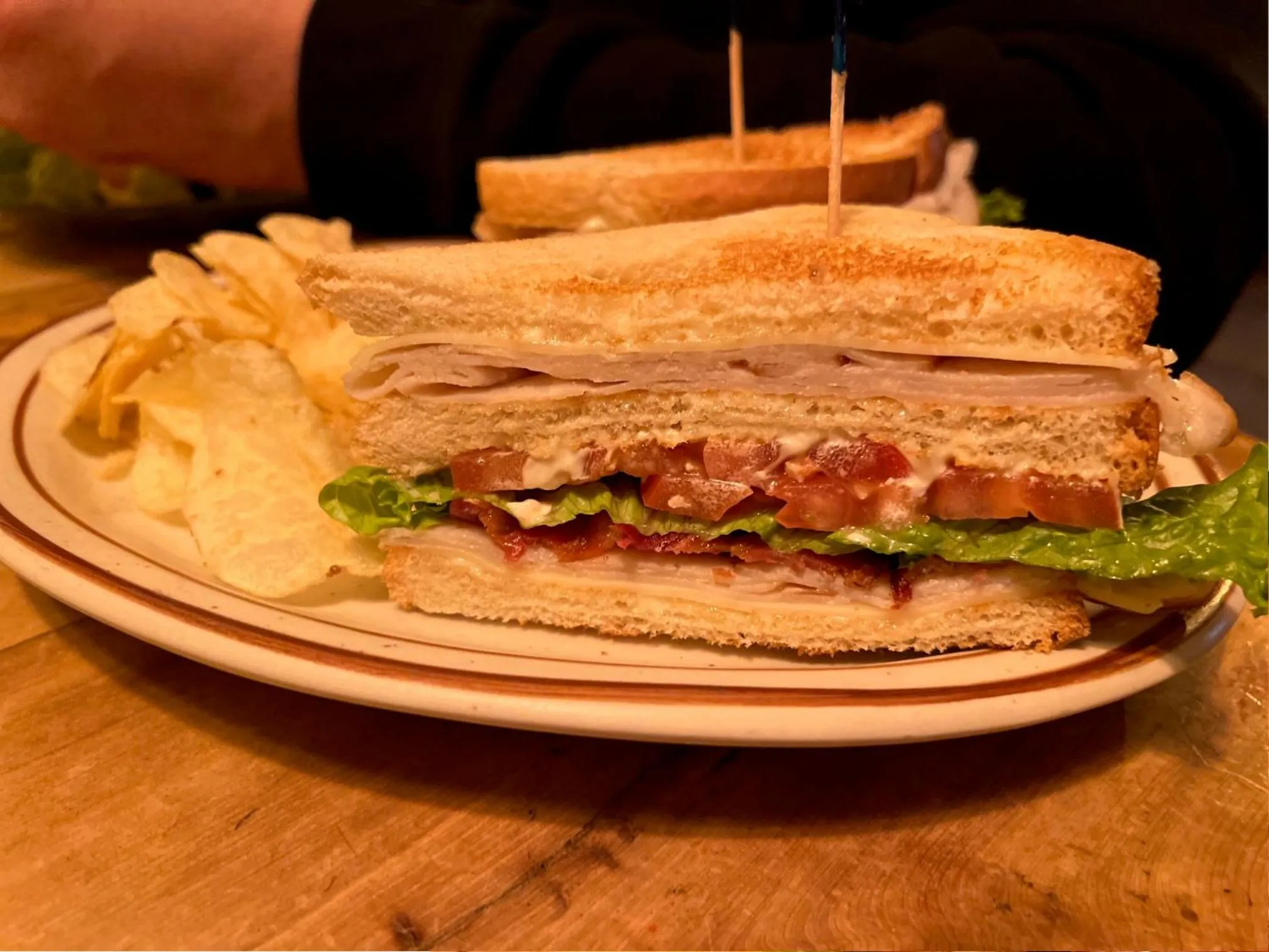 Restaurant/places to eat in Grand Canyon Western Ranch