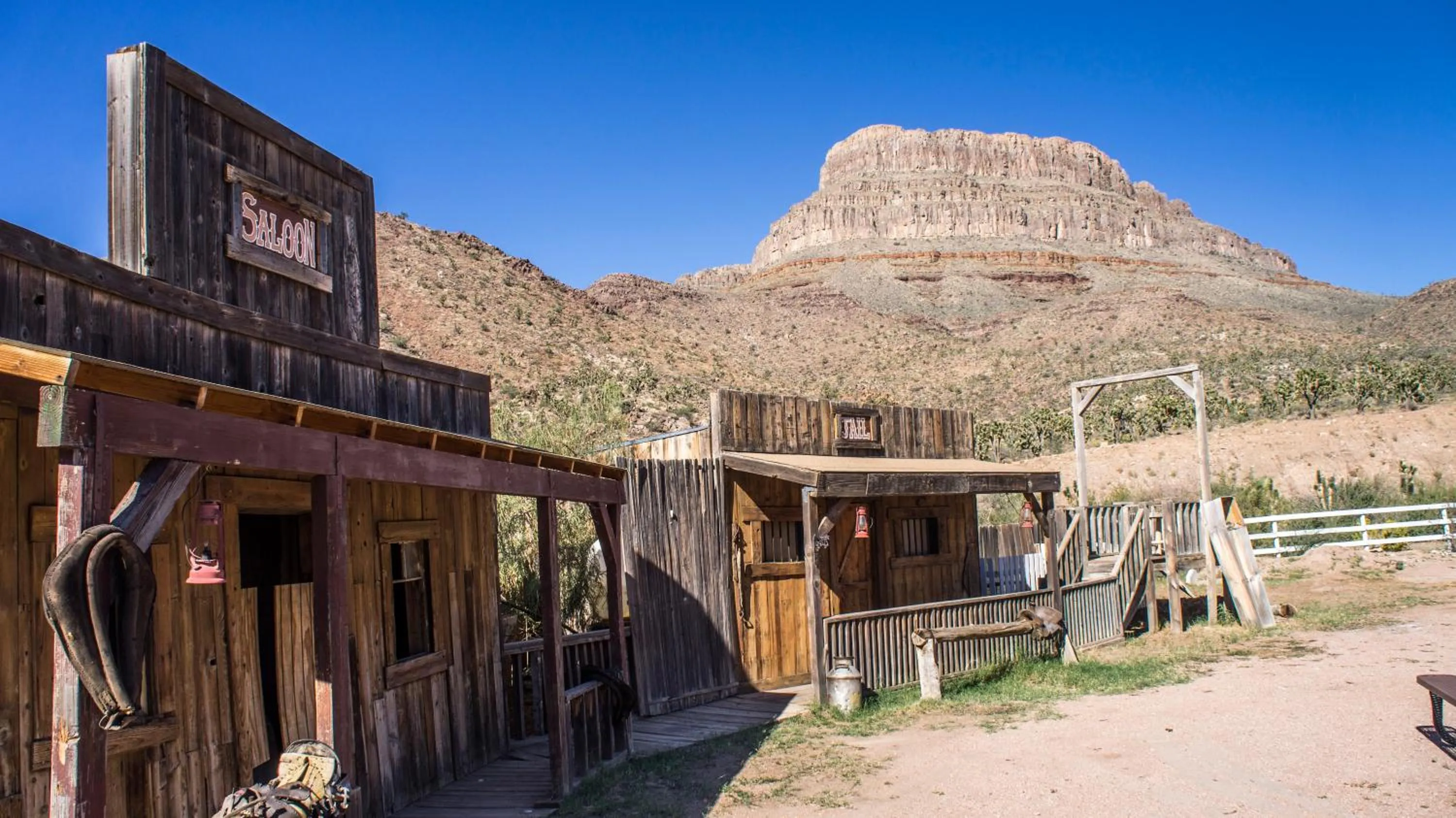 Facade/entrance in Grand Canyon Western Ranch