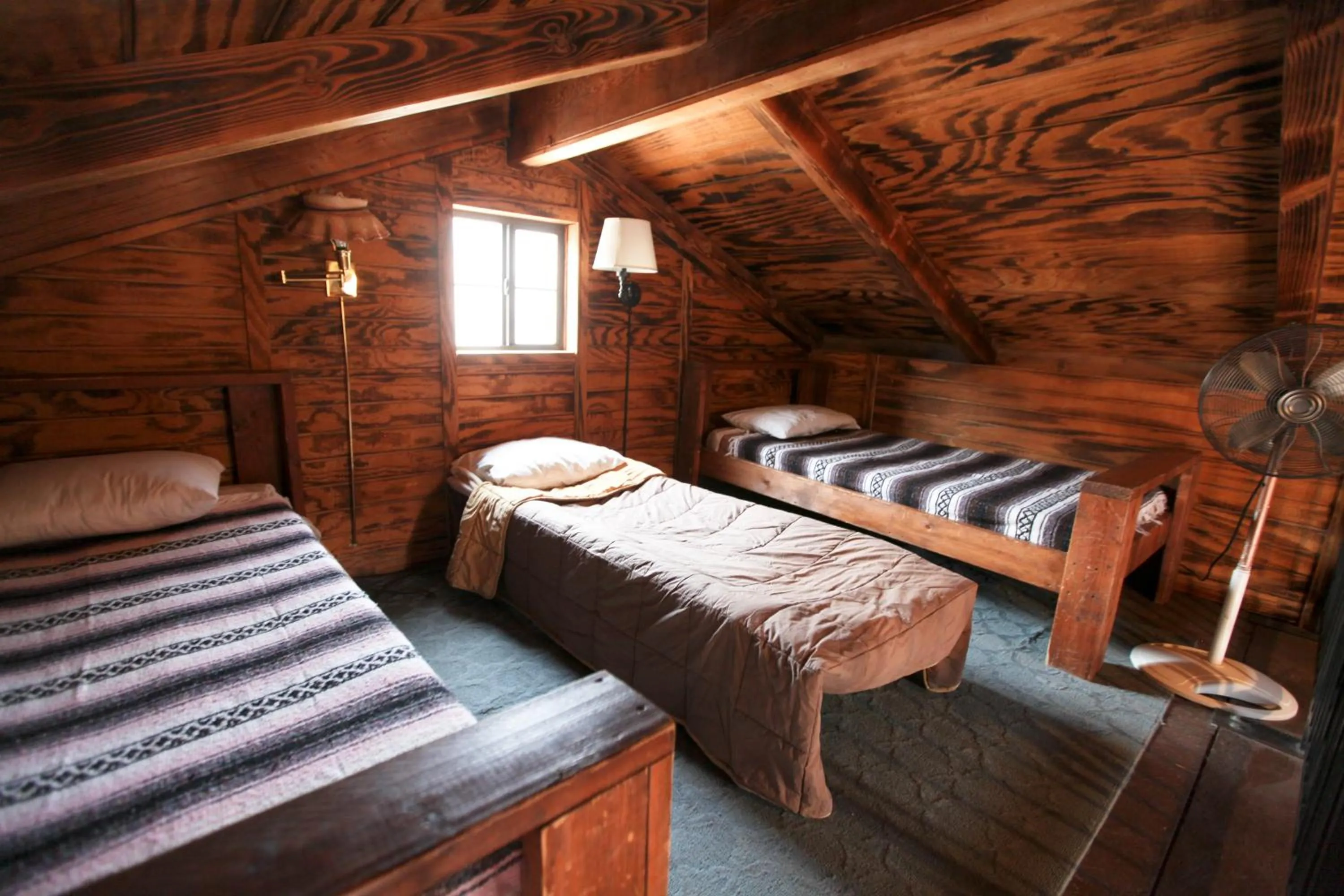 Bed in Grand Canyon Western Ranch