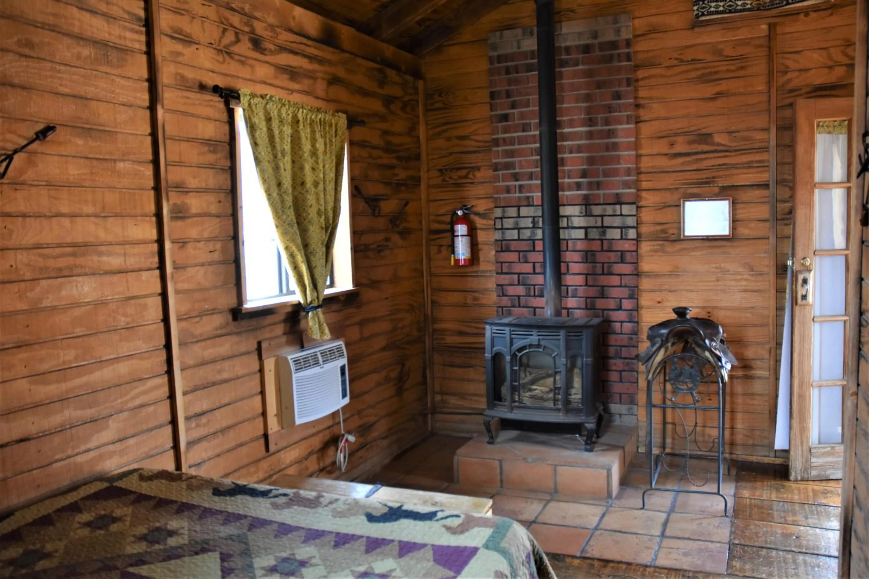 Decorative detail, Bed in Grand Canyon Western Ranch