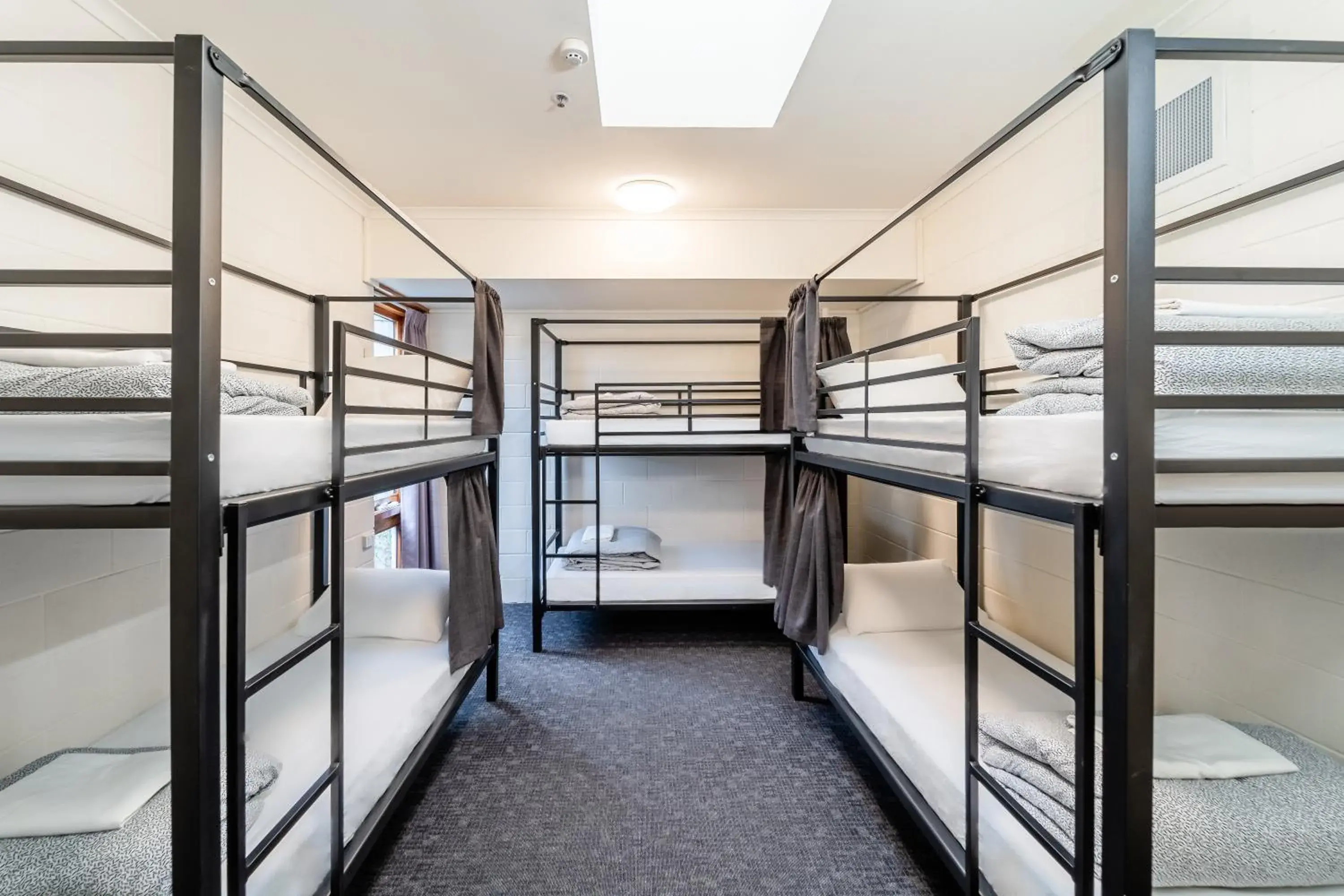 Bedroom, Bed in YHA Thredbo Bedroom, Bed in YHA Thredbo