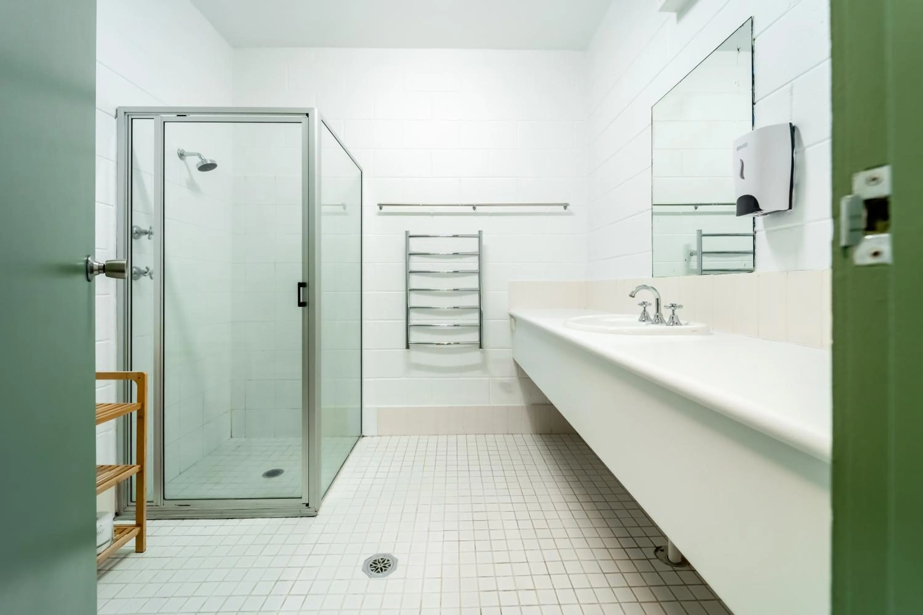 Bathroom in YHA Thredbo