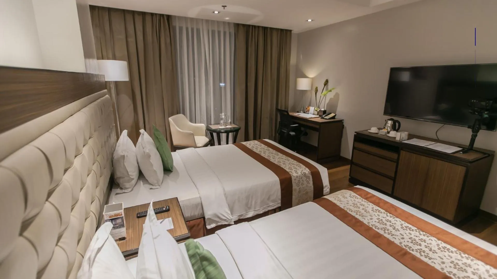 Bed in ACE Hotel and Suites